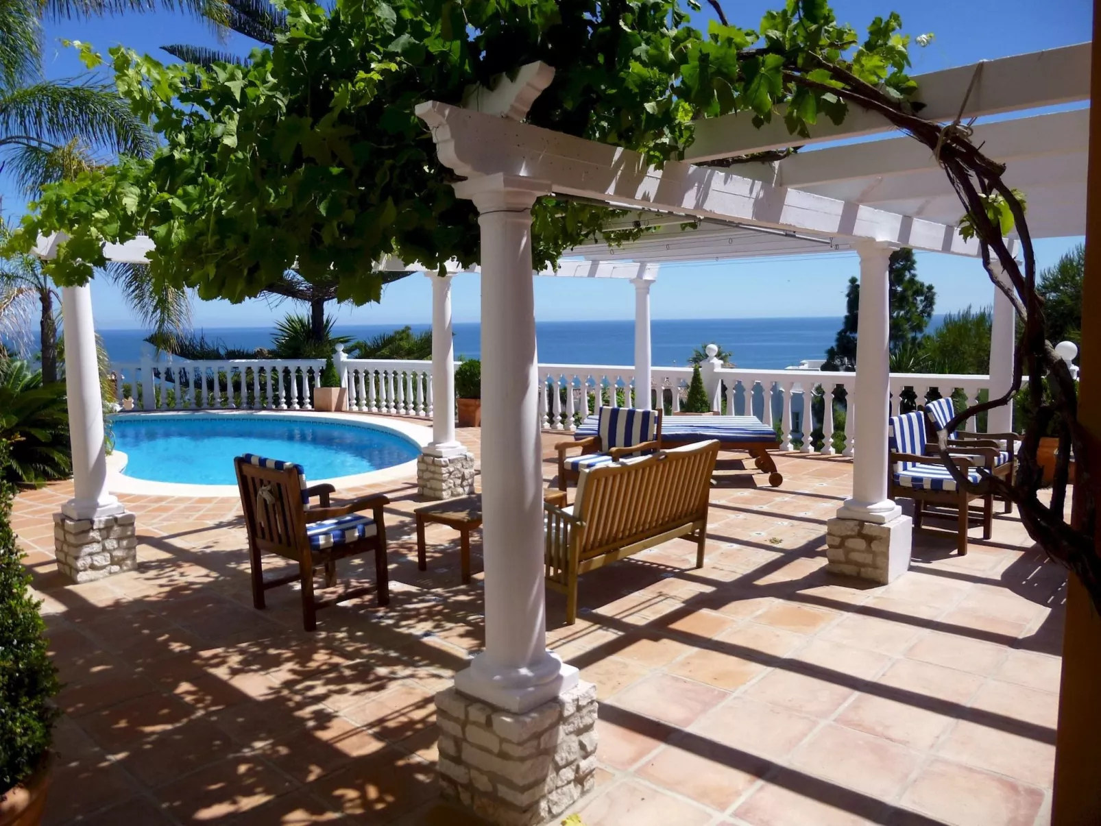 Gemütliches 1-Zimmer-Apartment mit eigener Terrasse-Image-tags.info