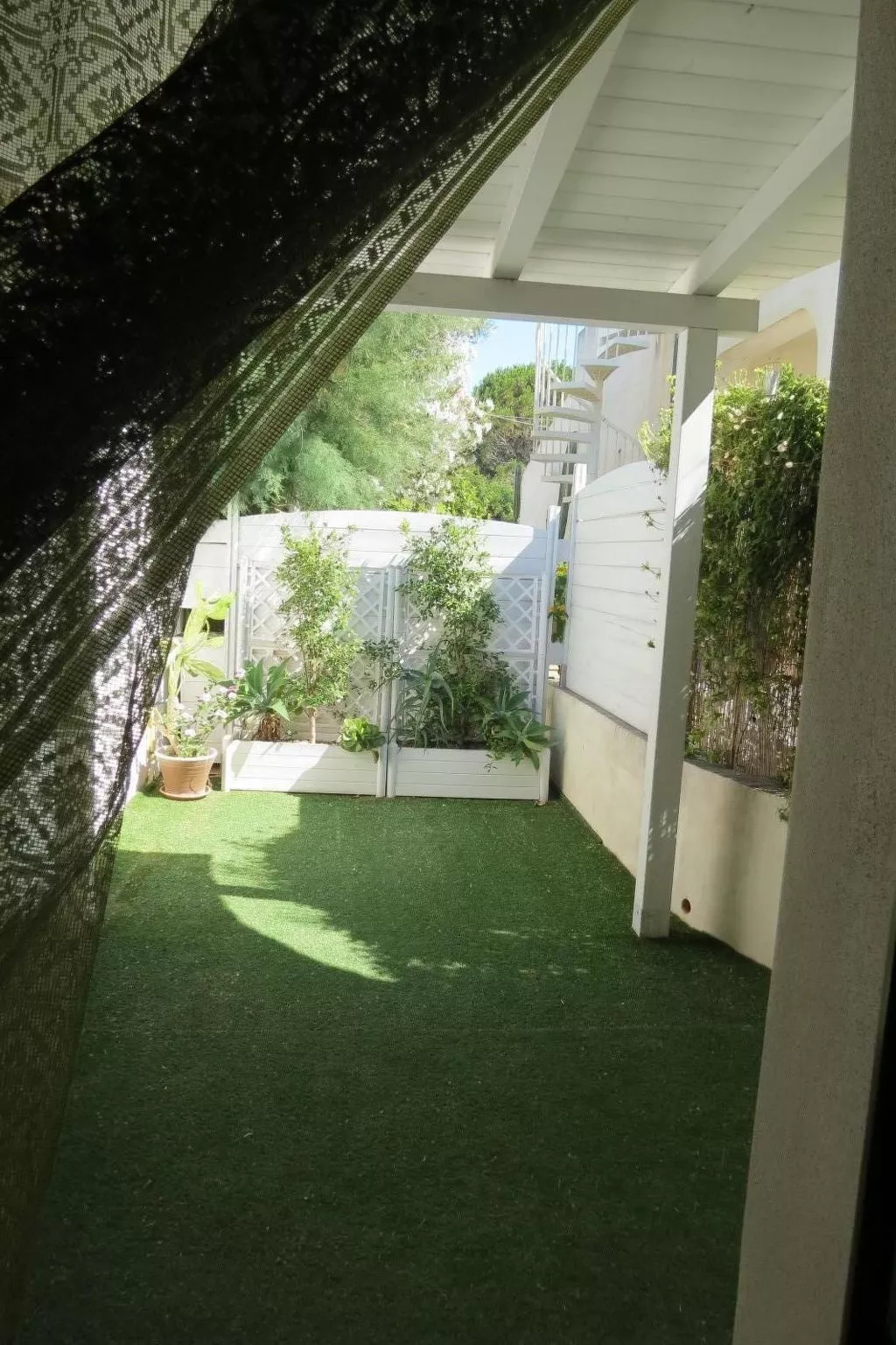 Strandhauswohnung mit Wasserblick-Buiten