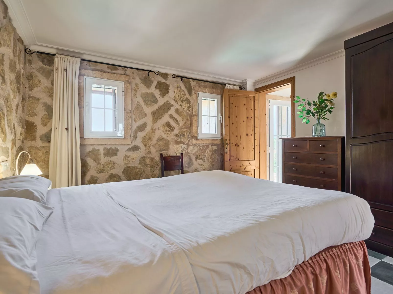 Villa mit privatem Pool-Image-tags.info