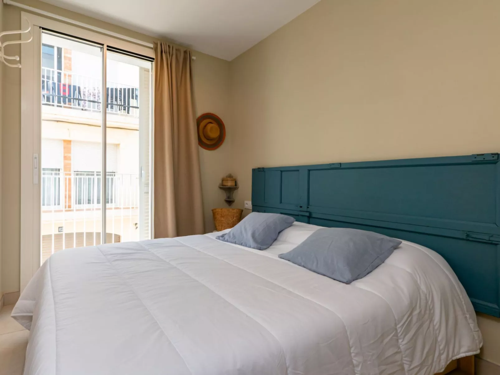 "Nucli Antic" mit Wallbox-Binnen