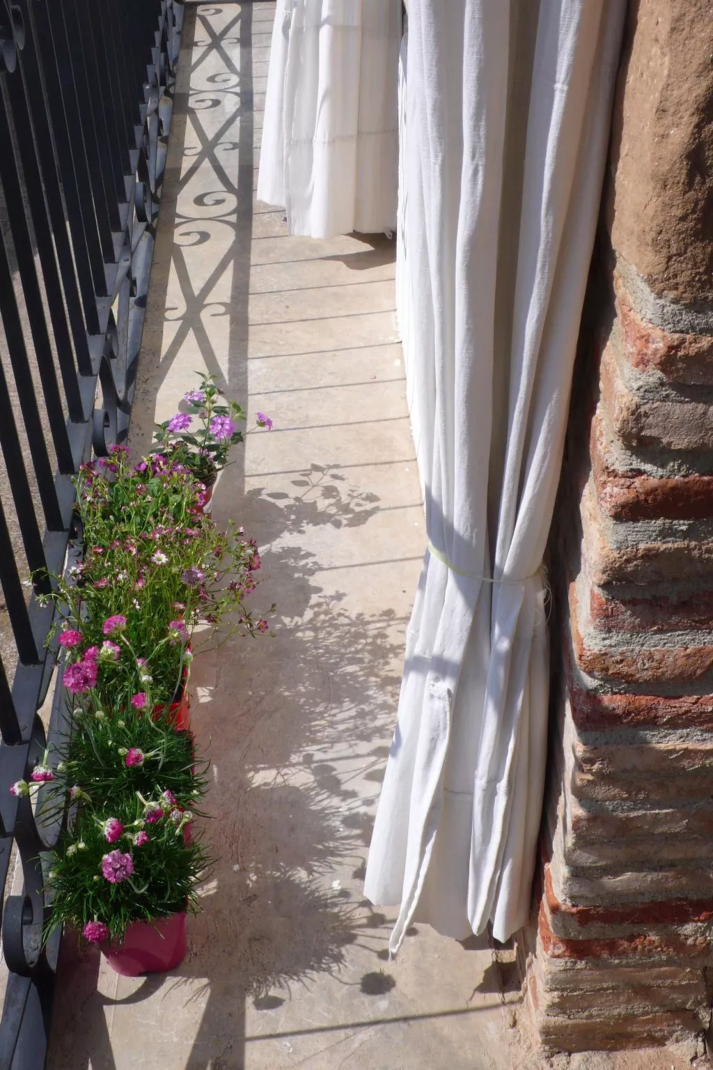 In einem kleinem Dorf nah dem Jakobweg-Buiten