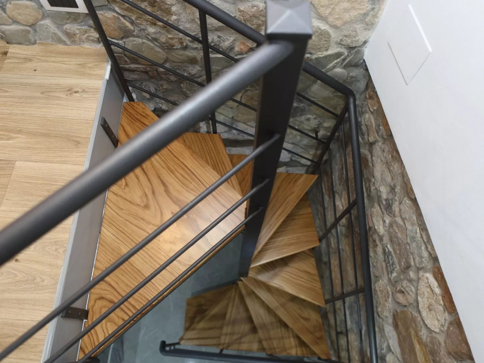 Die Wüstenrose A-Image-tags.info