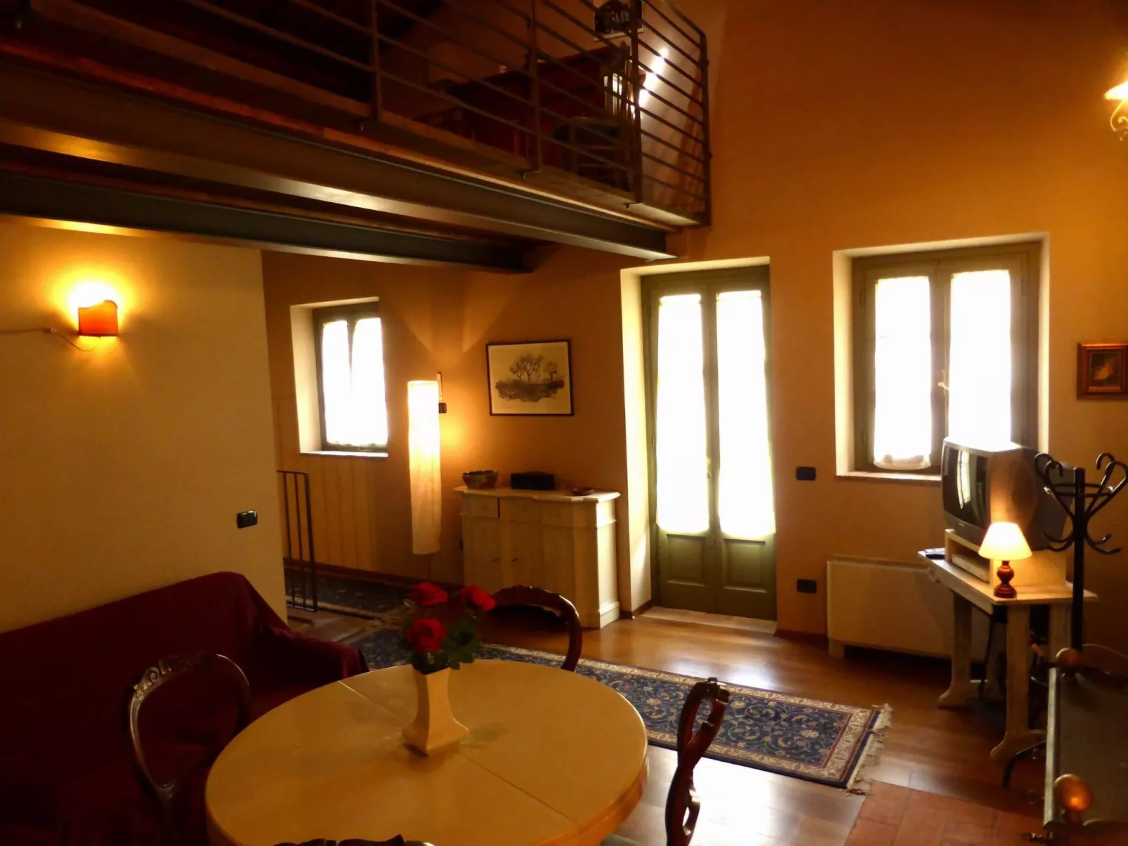 Haus mit Garten, Terrasse, in den Hügeln von Lucca-Binnen