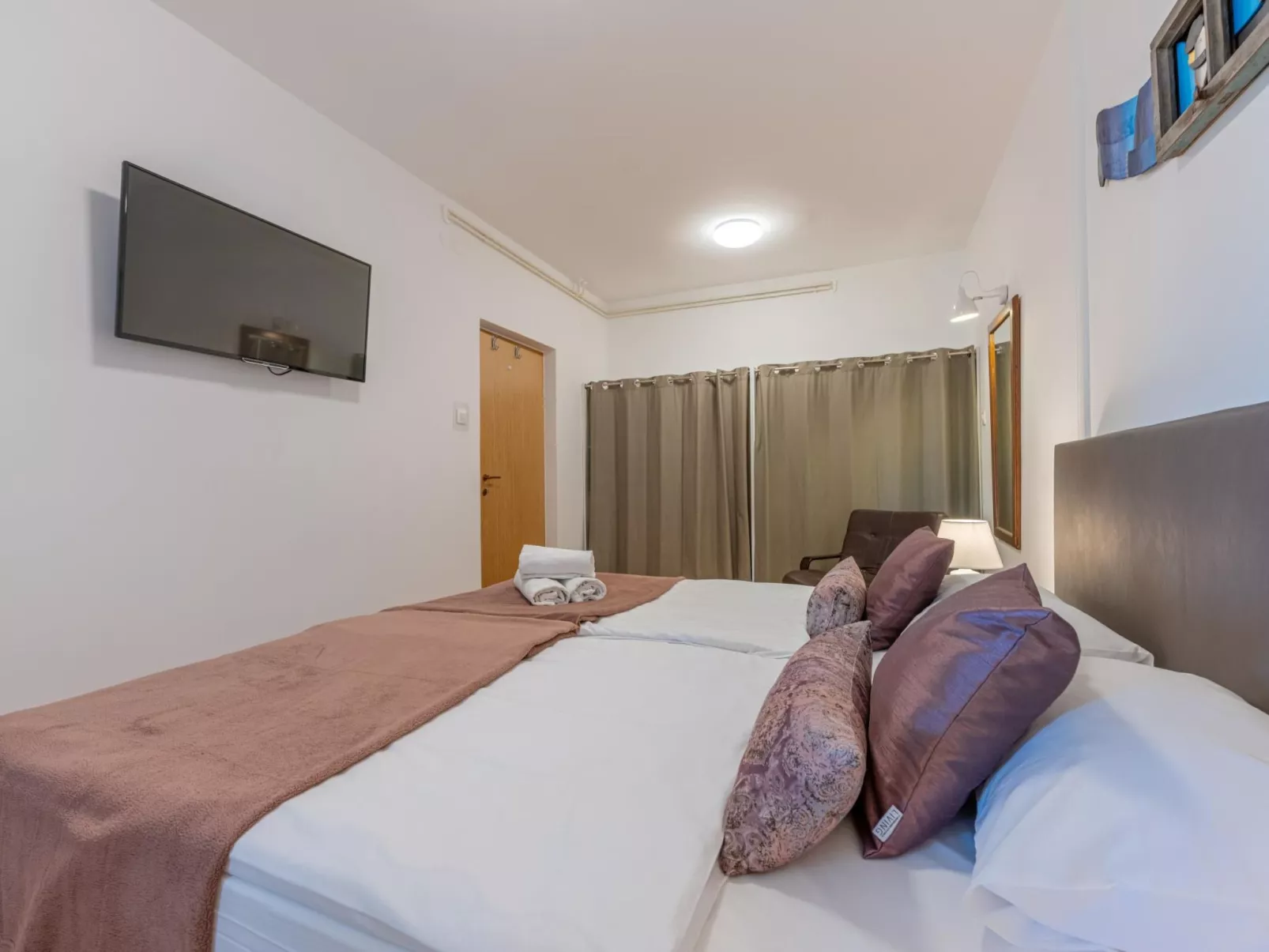 Vacation Apartment Helga-Binnen