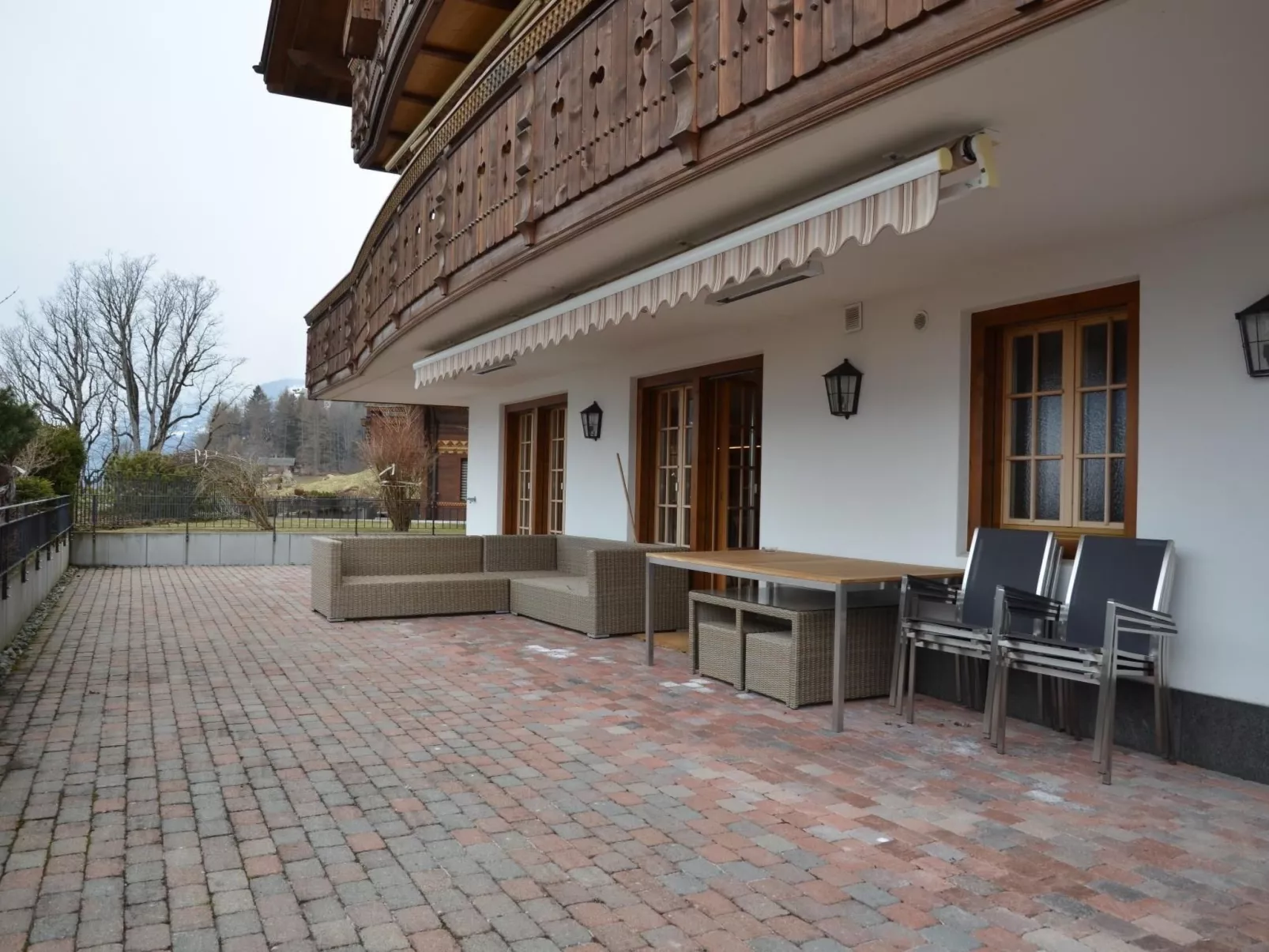 Apartment Paradise-Binnen