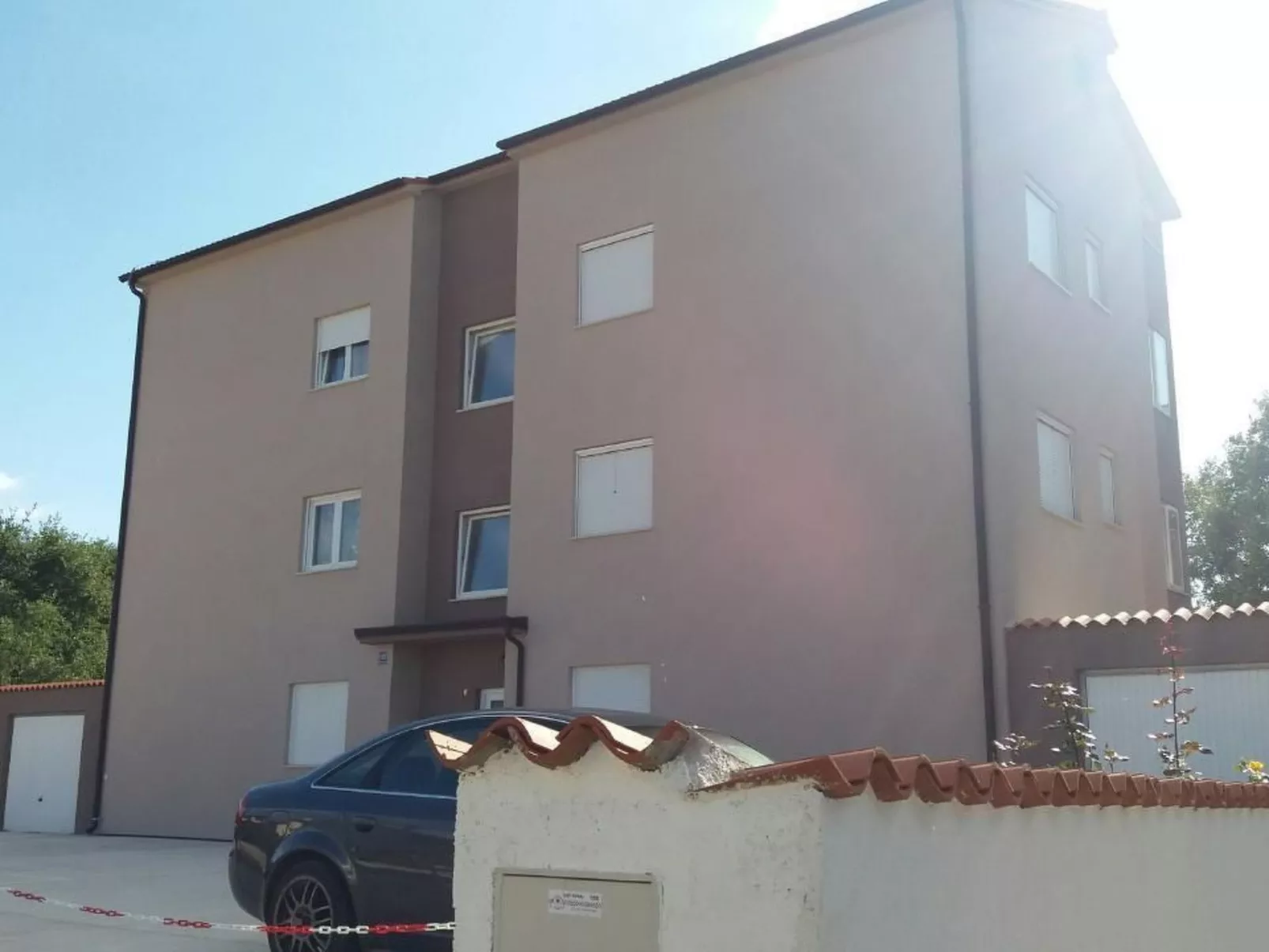 In Medulin mit Privatparkplatz-Buiten