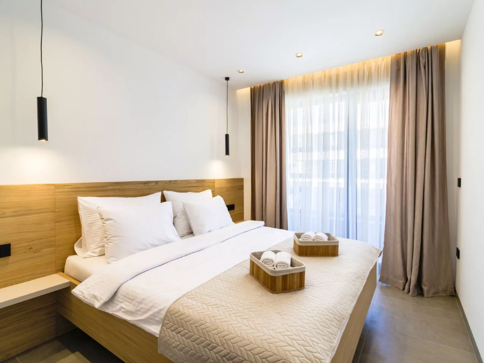 "Amore Bijeca - B1"-Binnen