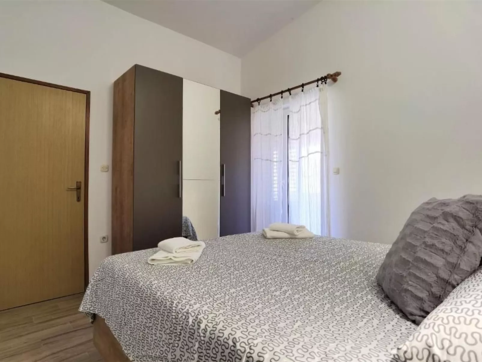 "Little Kiwi" direkt am Strand-Binnen