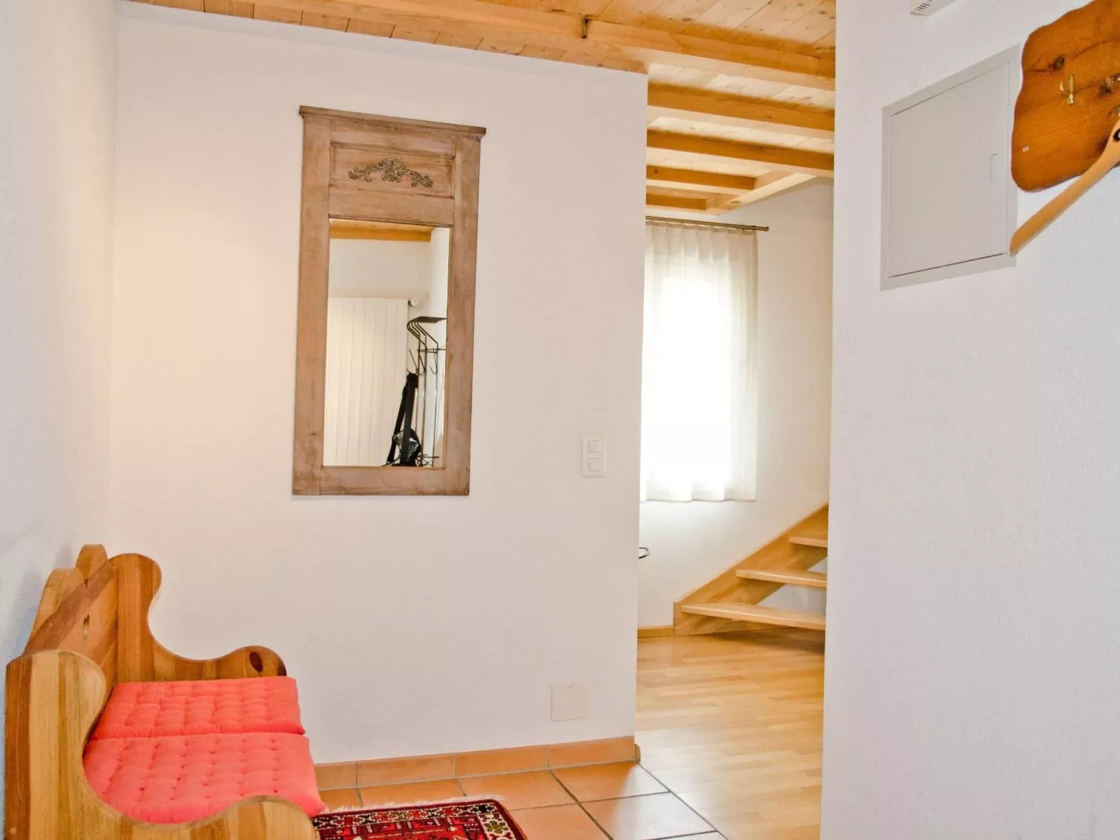 Apartment Kiwi links-Binnen