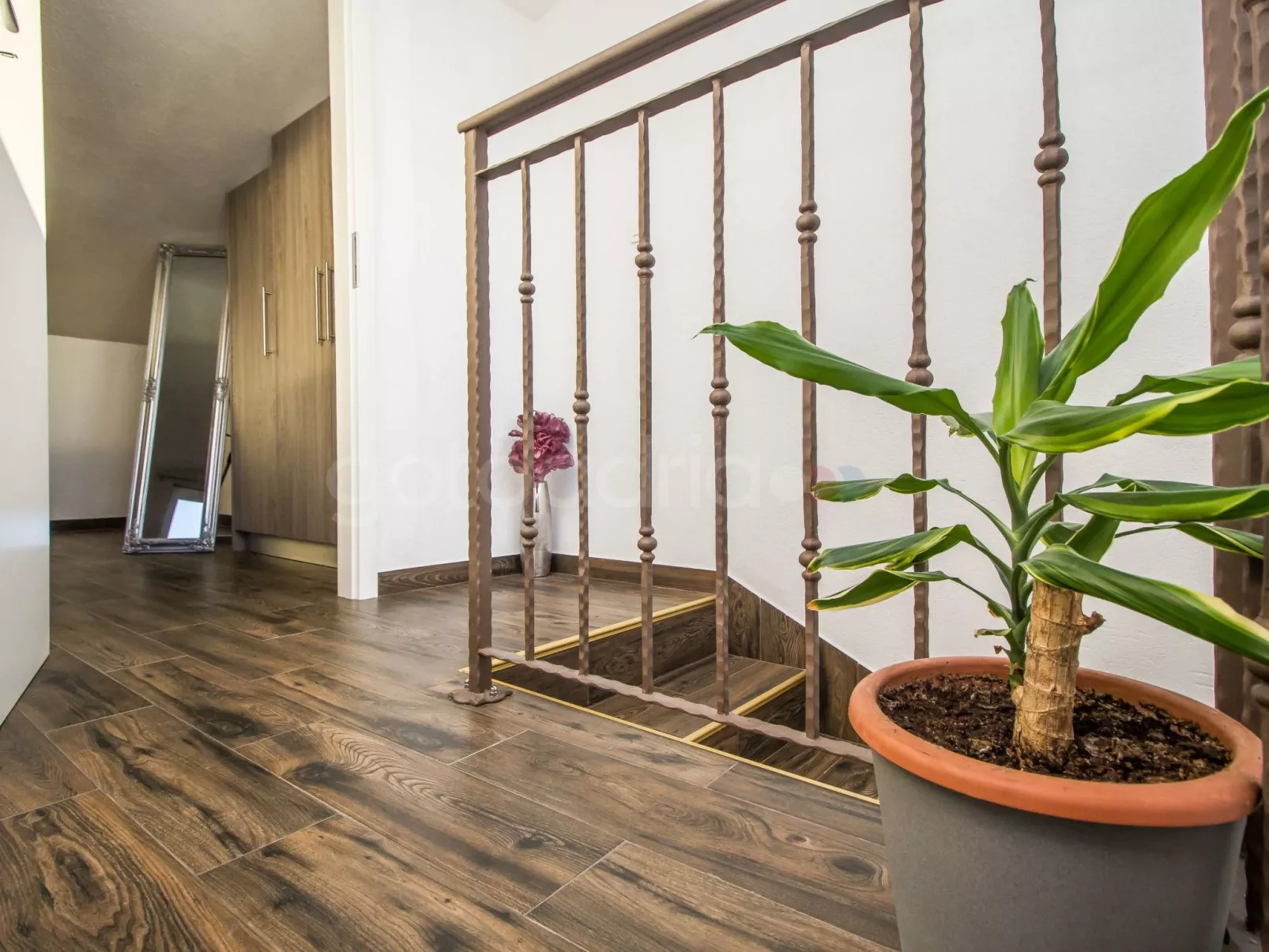 Penthouse Skytub - Binnen