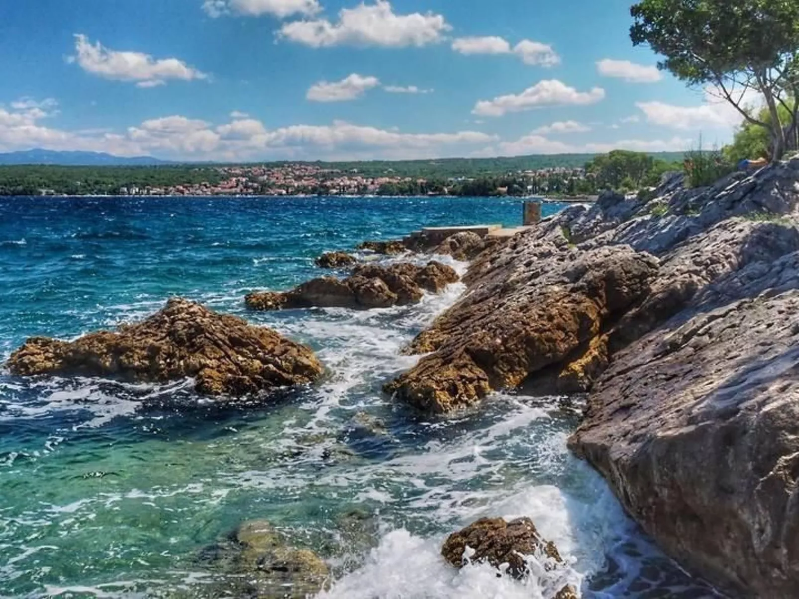 Mit Blick auf das Wasser-Buiten
