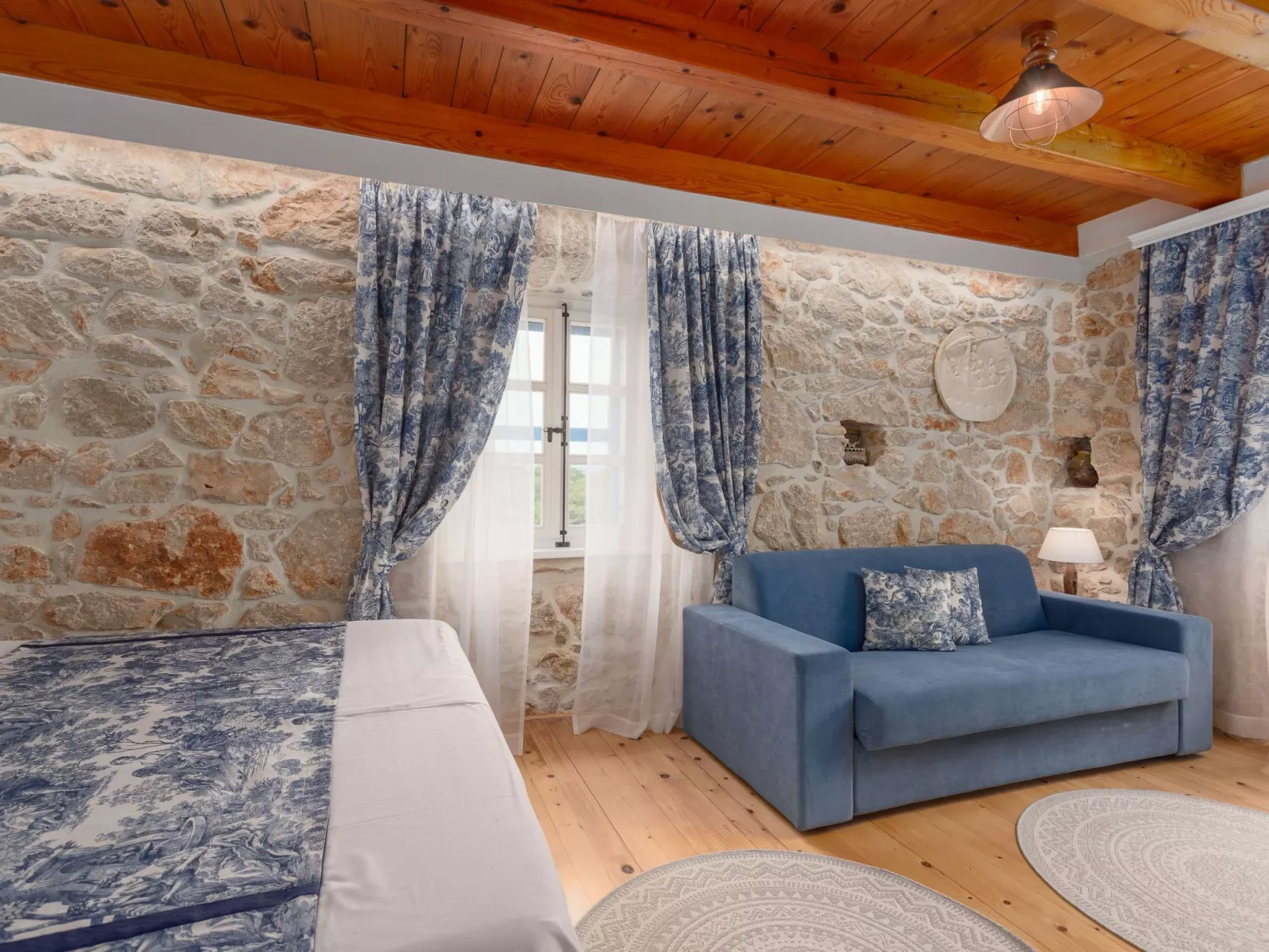 "VillaTonka auf der Insel Krk, Malinska"-Image-tags.info