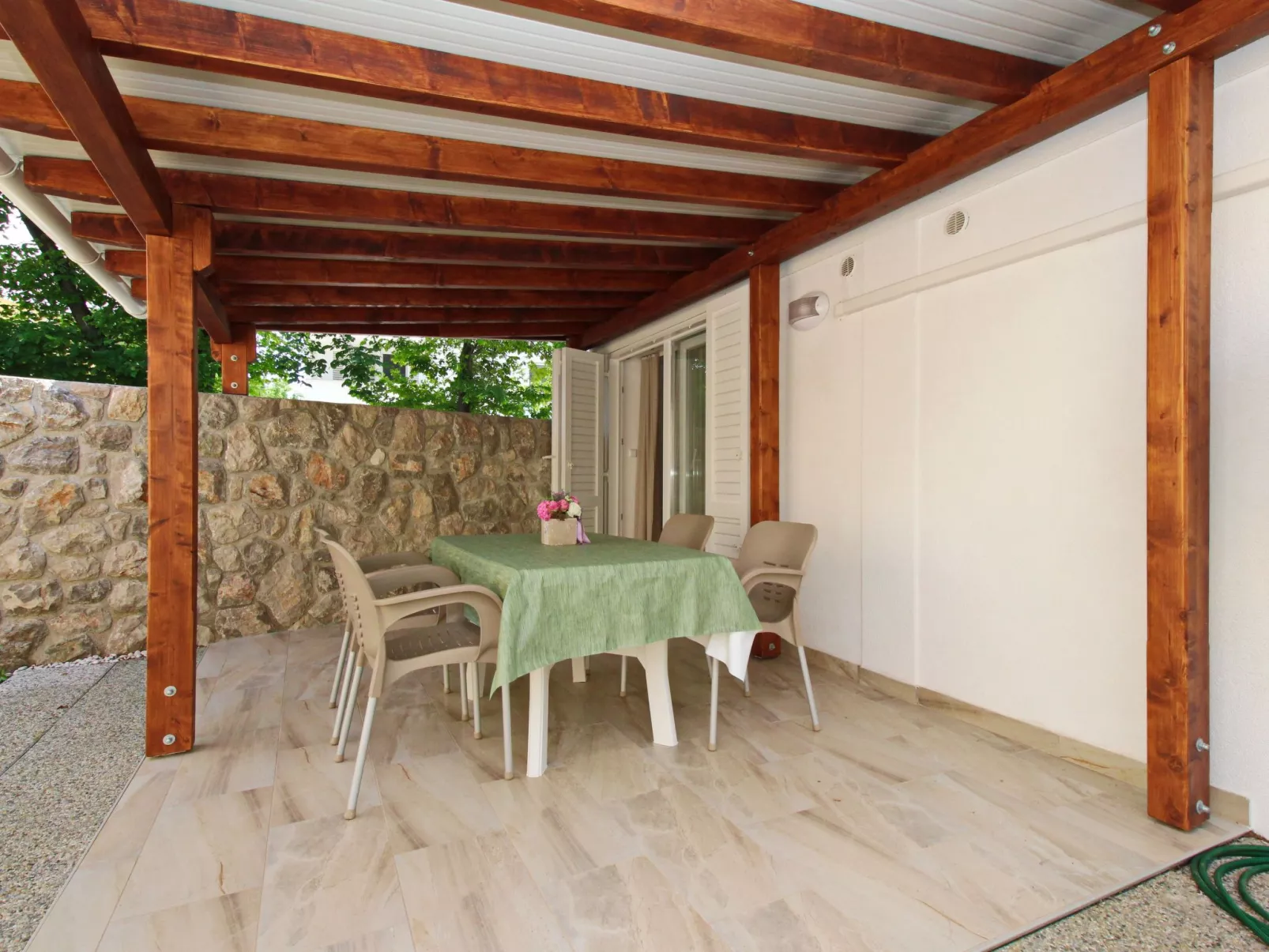 Appartement in Baška mit Eigener Terrasse-Image-tags.info