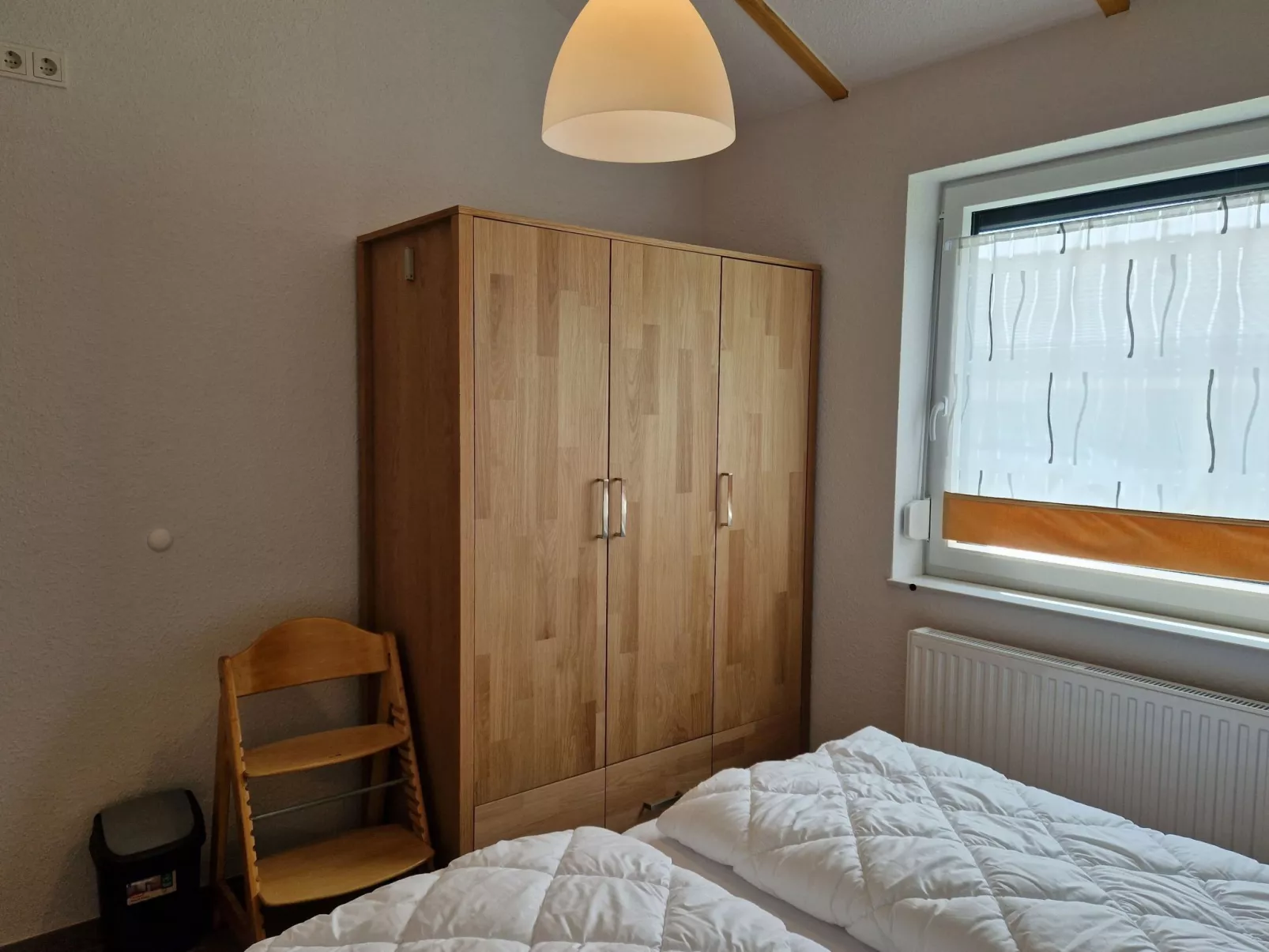 G8 freistehendes Ferienhaus mit Gartenhaus - Binnen