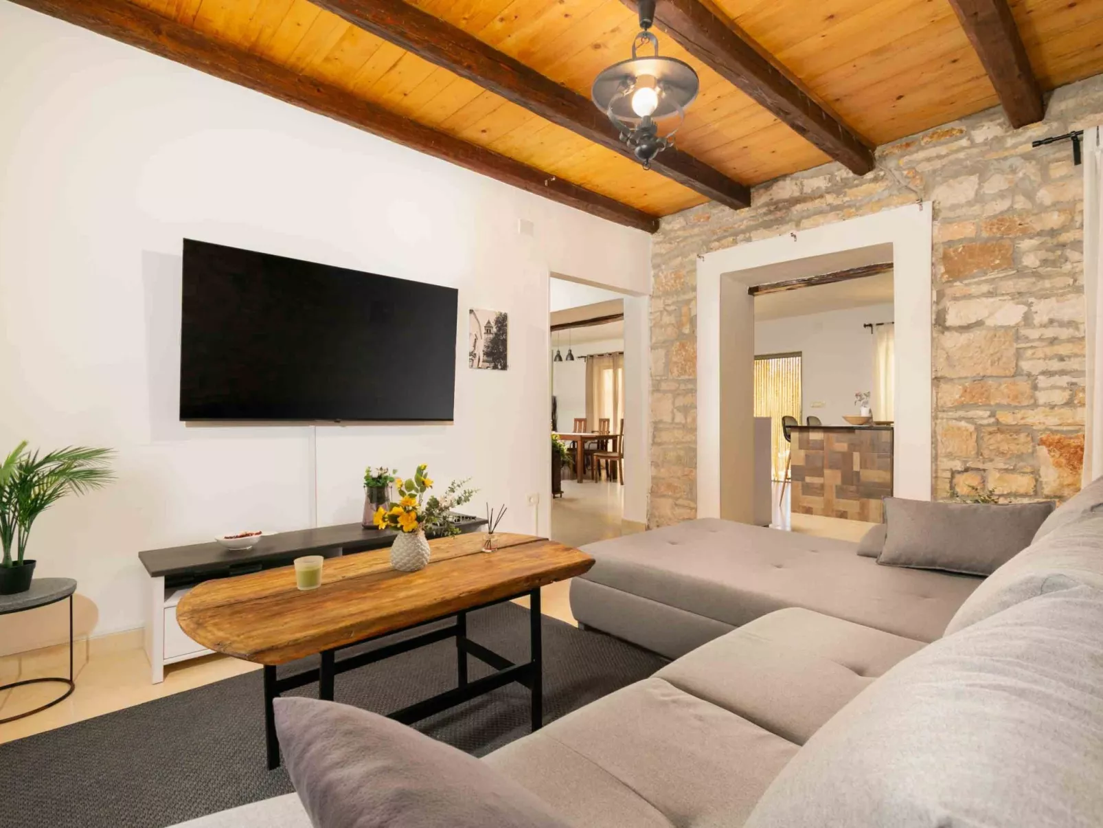 Villa Martin - Rückzugsort auf dem Land mit Pool-Binnen