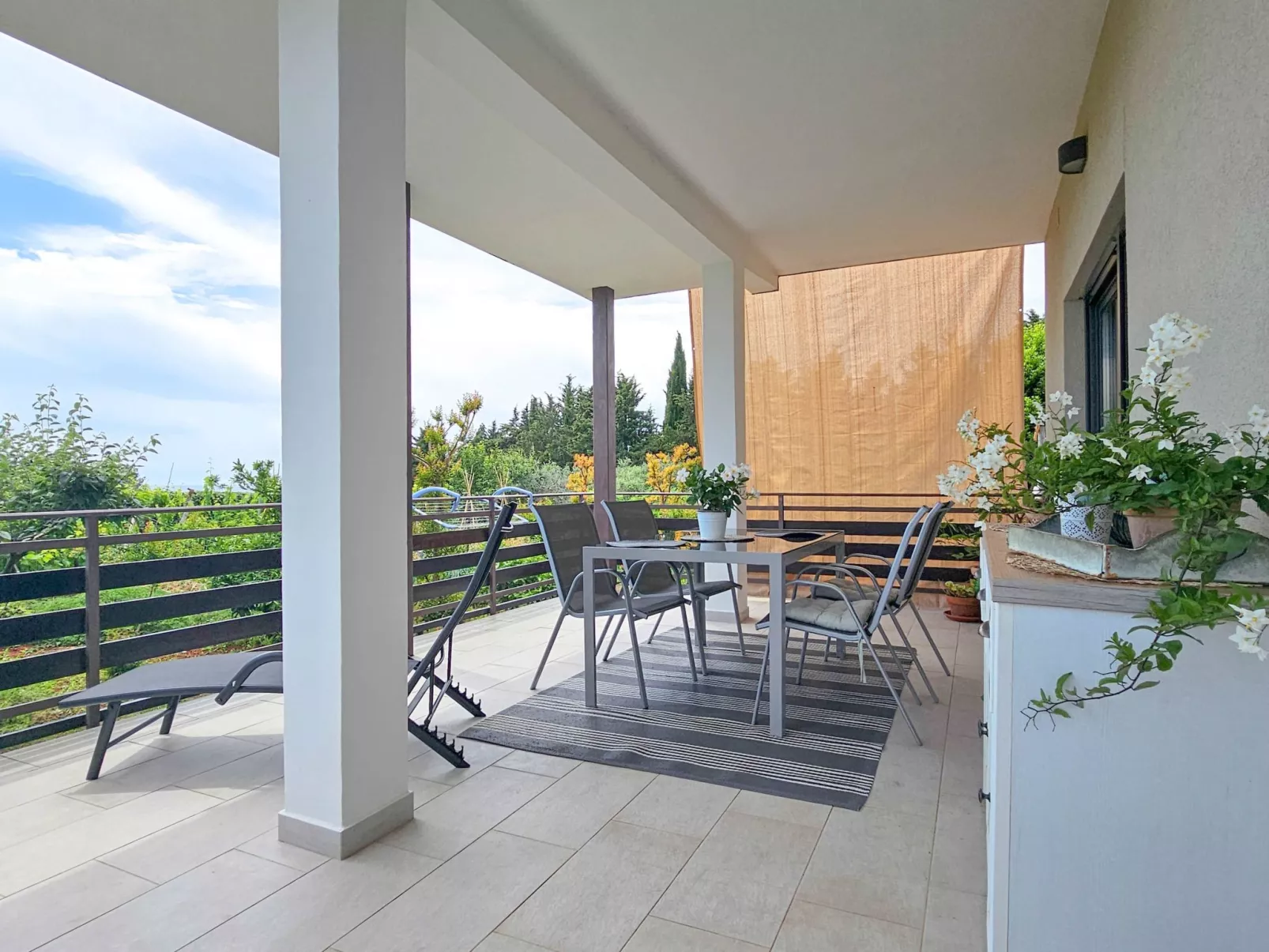 Für 4 Personen ca. 40 m&sup2; in Novigrad, Adriaküste Kroatien (Westküste von I-Buiten