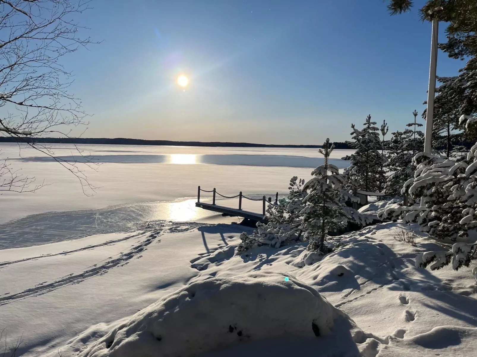 Villa Lakeside-Buiten