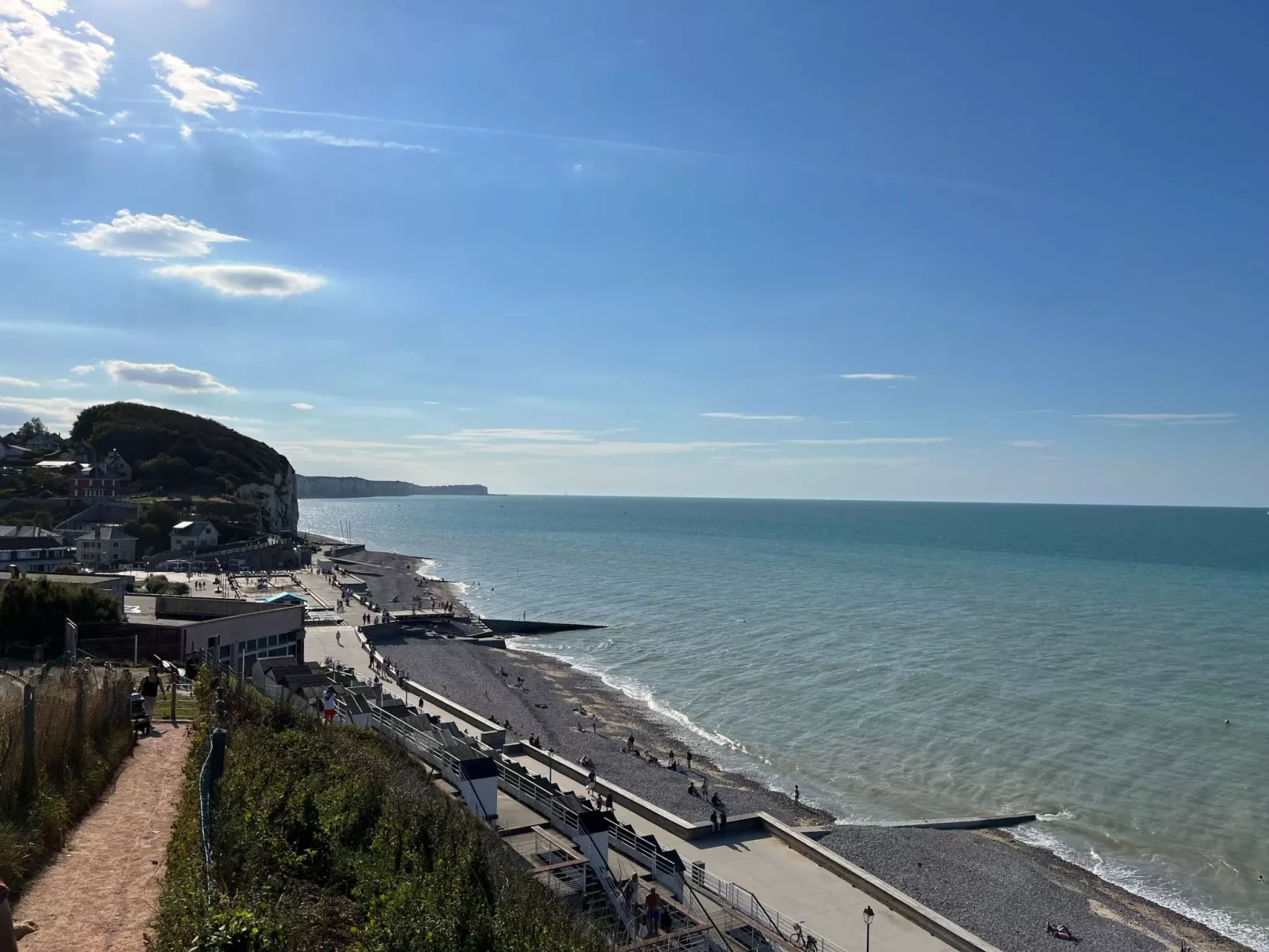 L Atelier Veulais-Buiten