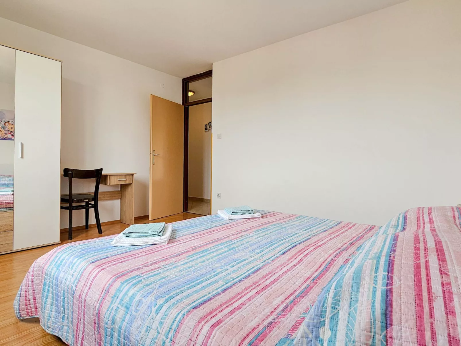 "Olga" mit Balkon-Binnen