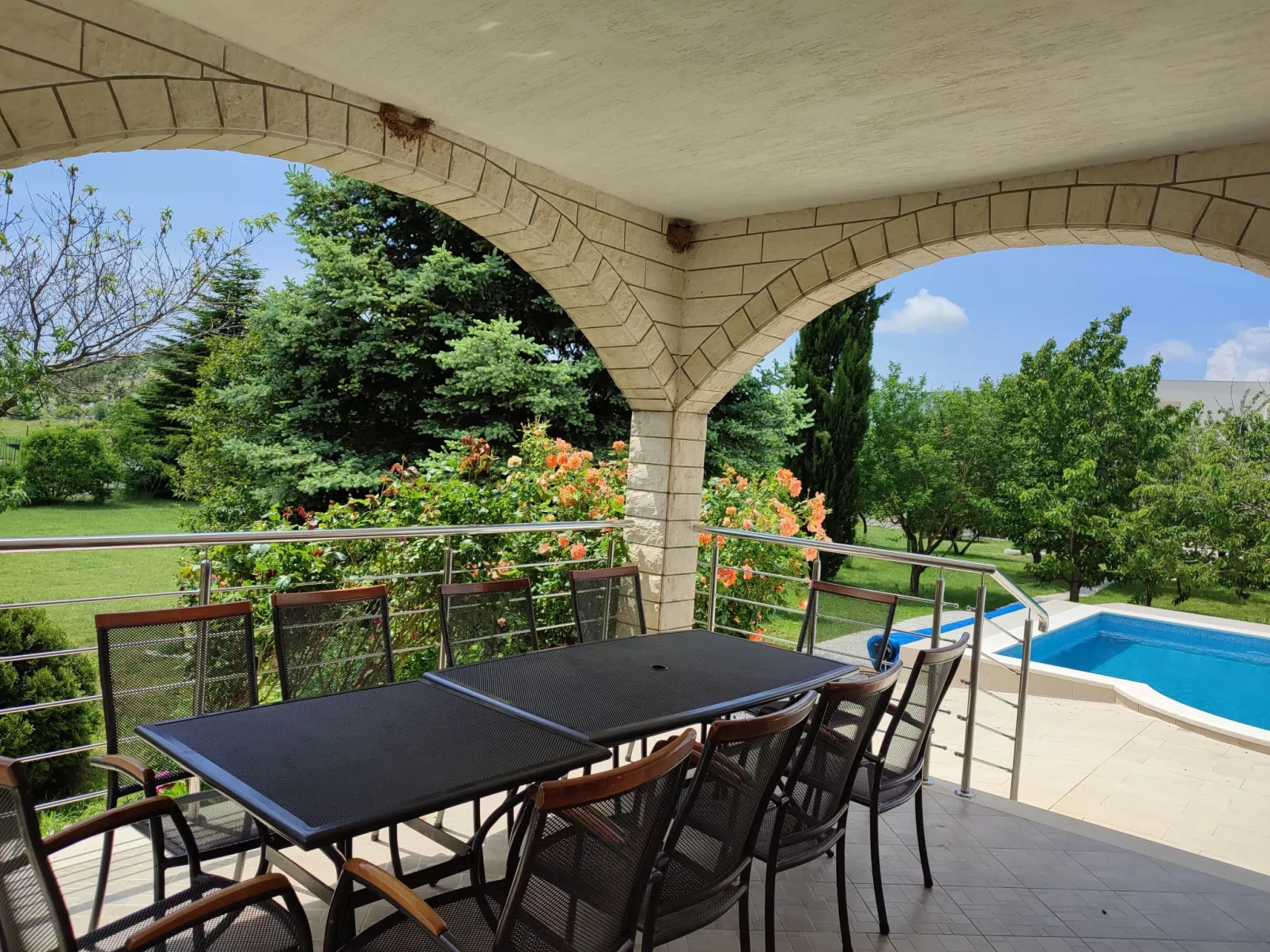 Villa Almas mit Schwimmbad, Fitnessraum, Tennisplatz-Buiten