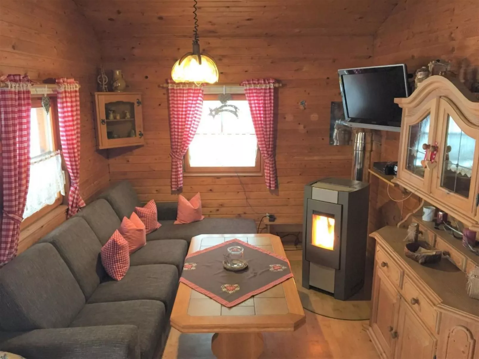 In Röhrnbach mit Grill und Terrasse-Binnen