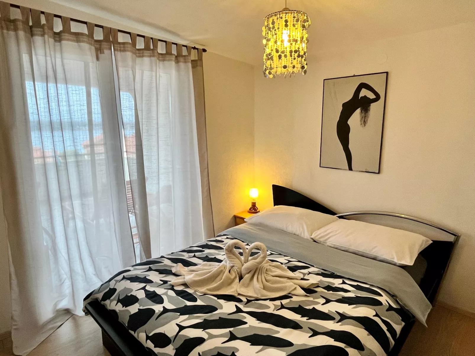 Stela in Karin Gornji-Binnen