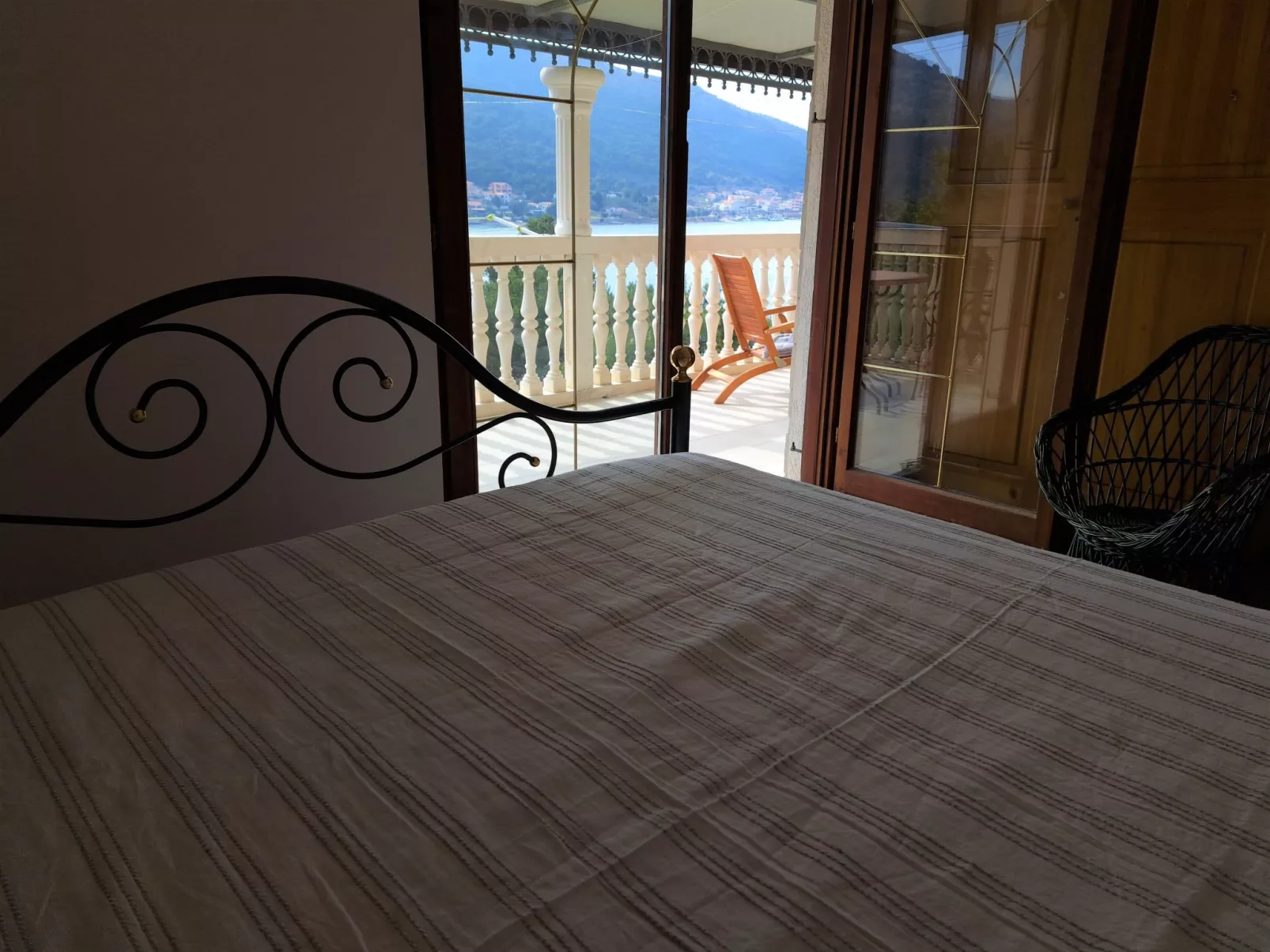 Penthouse-Wohnung mit spektakulärem Meerblick-Binnen