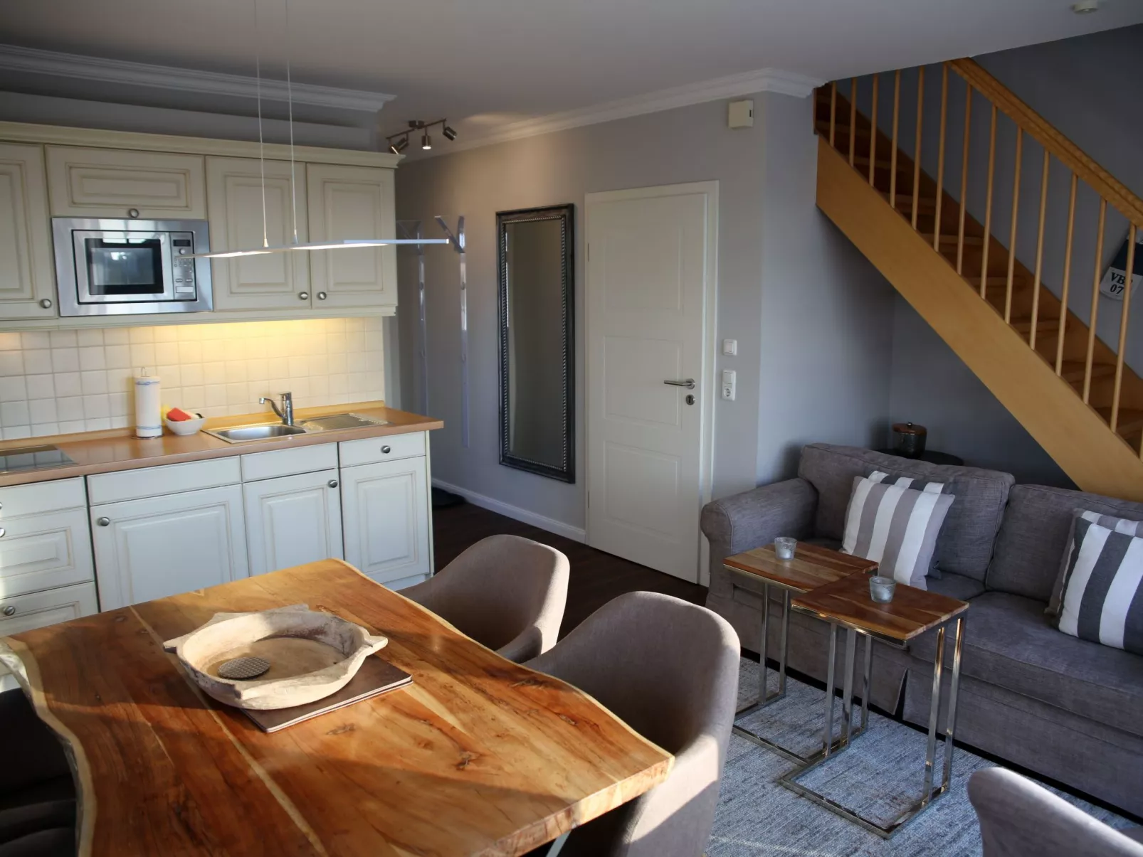 Wohnung mit Sonnenbalkon und Strandnähe-Binnen