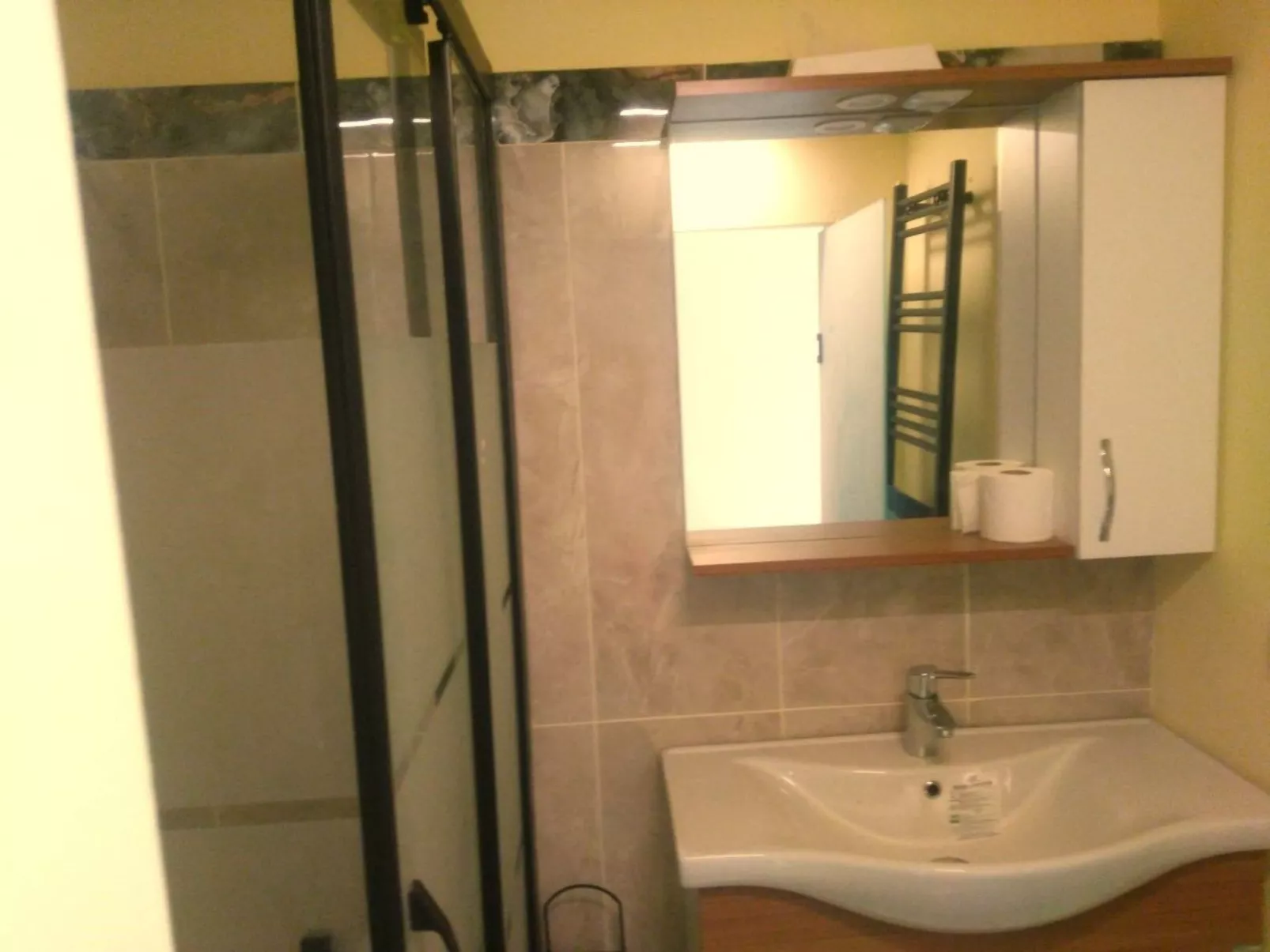 Assos Sivrice Gästehaus-Binnen