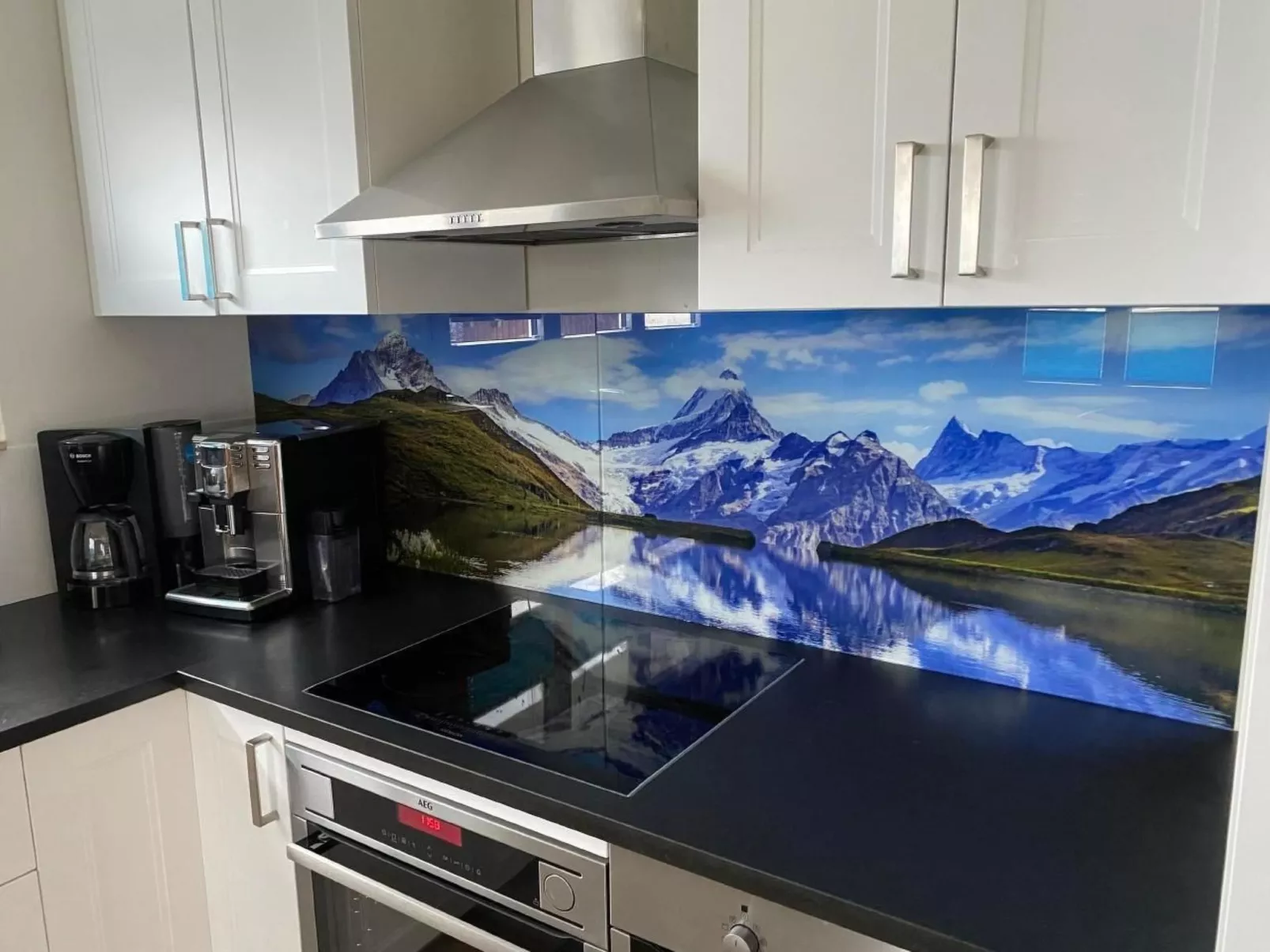 Spring Inn Apartment-Image-tags.info