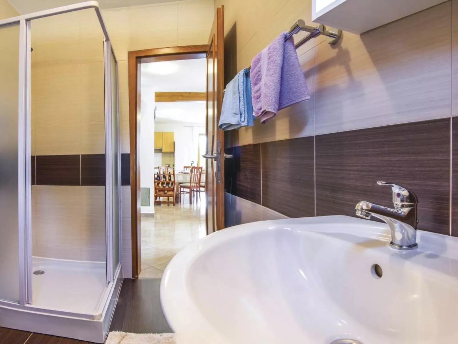 Valmonida mit Pool-Binnen