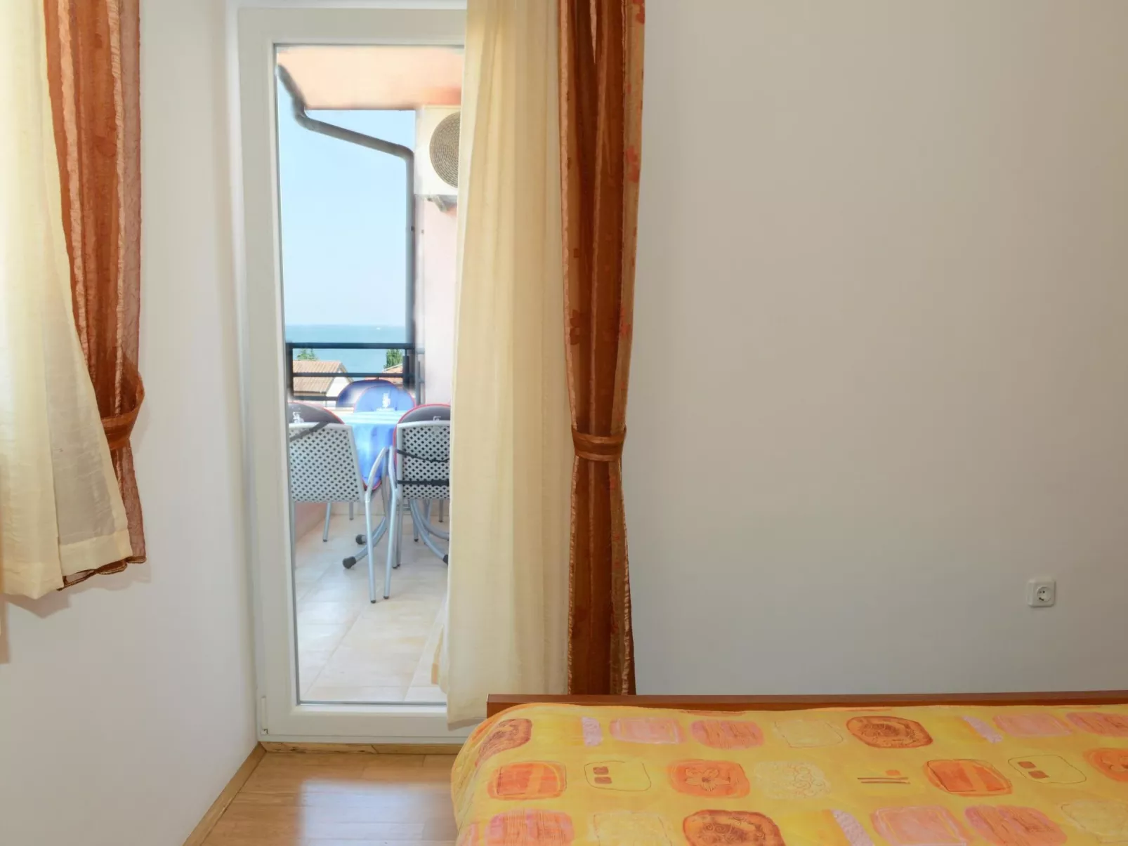 "Villa Pinta" mit Blick auf das Wasser-Binnen