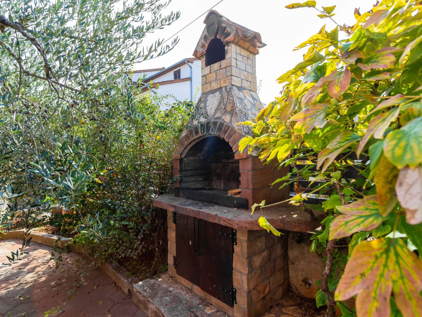 Schöne Wohnung Funtana Nr.3-Buiten