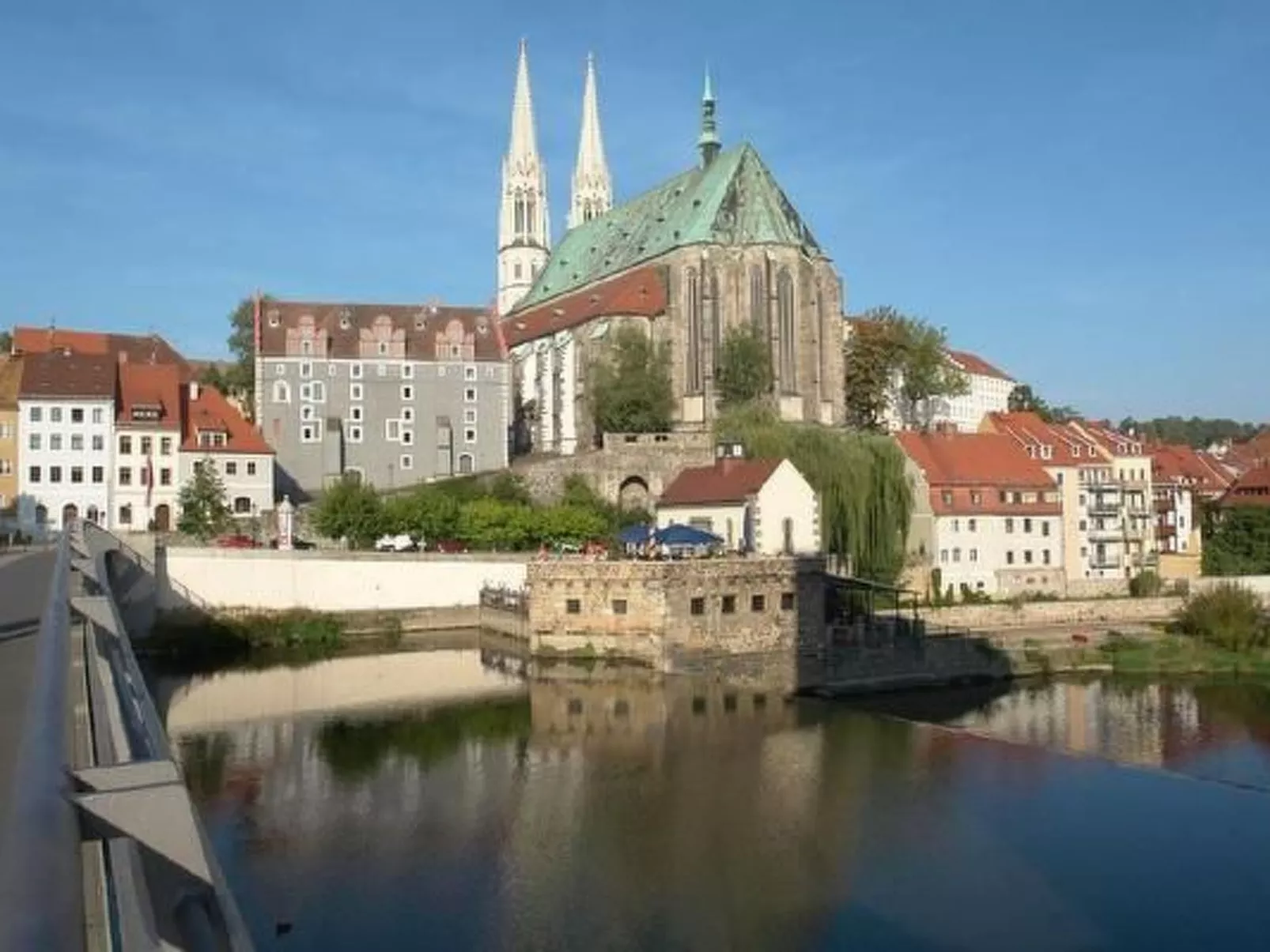 "Alina" mit Garten zum entspannen-Image-tags.info