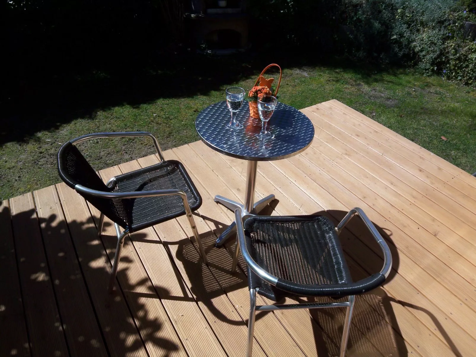 Mit Garten in ruhiger Lage-Buiten