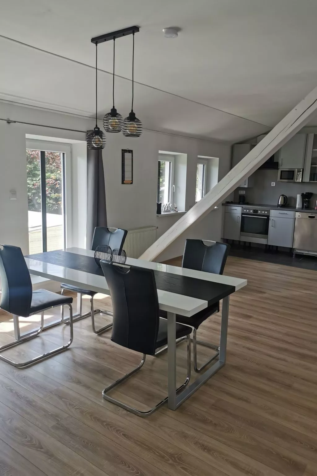 Scheunen Nest-Binnen