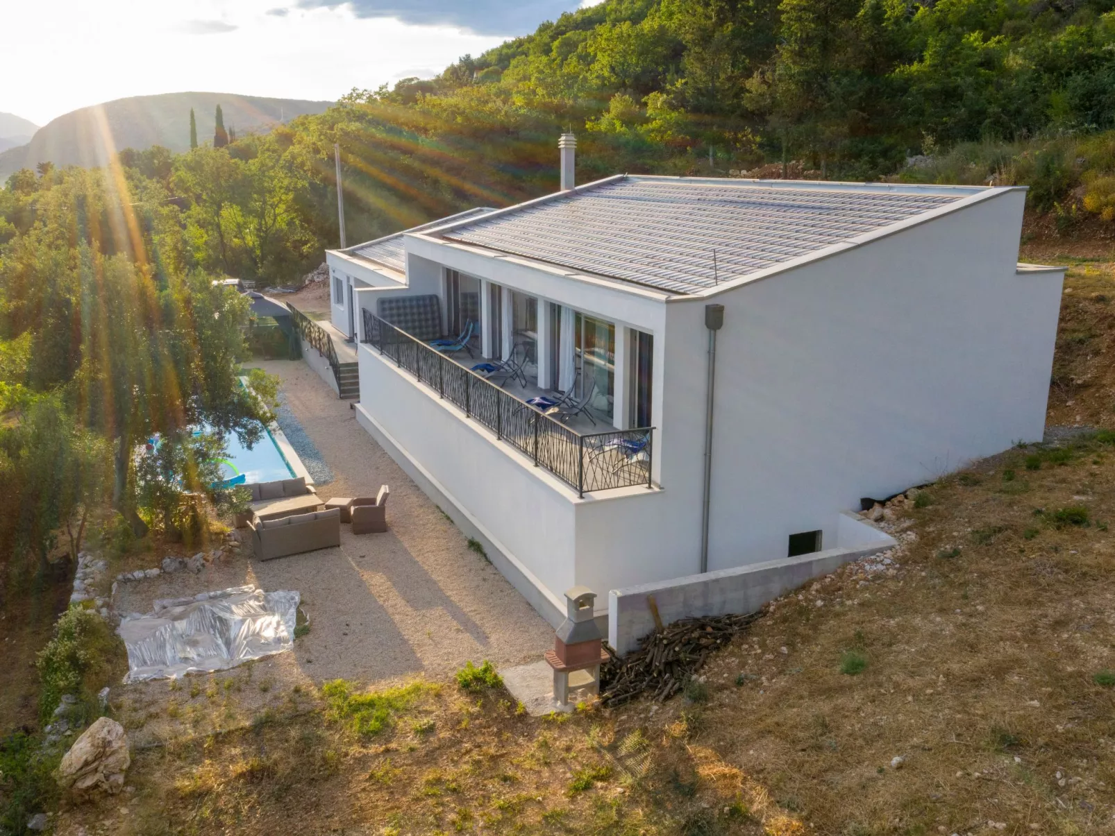 La Finca OliveTree-Binnen