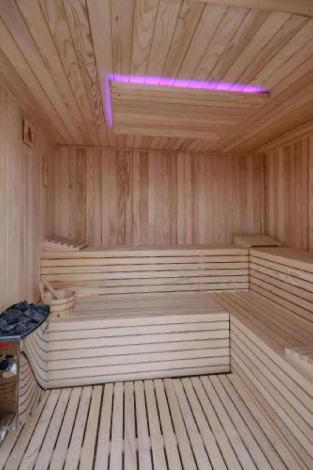 Villa Petra mit beheiztem Pool und Sauna-Binnen