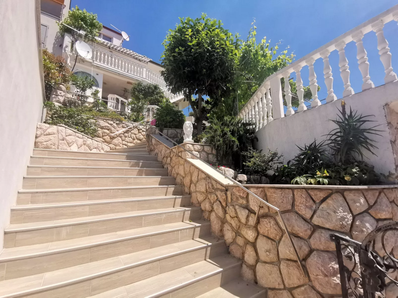 Appartement. Studio für 2 Personen, 70m vom Strand entfernt - Buiten