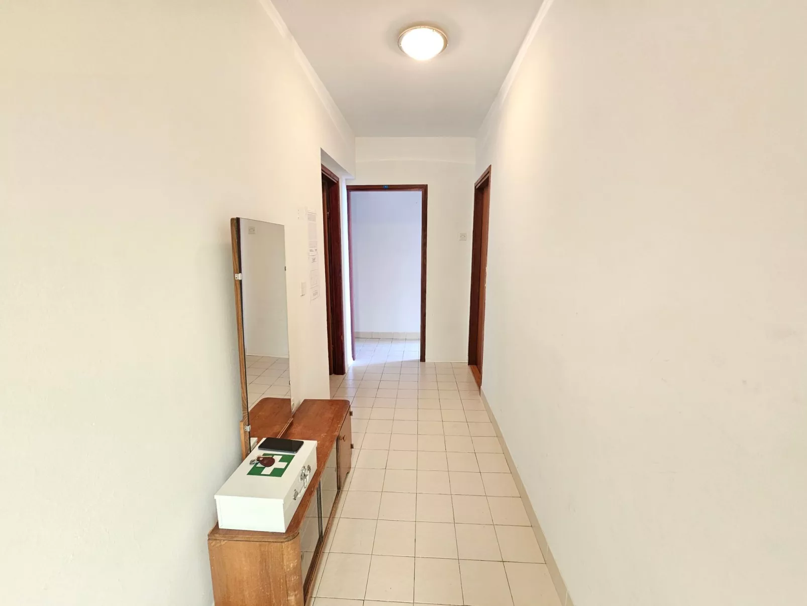 Wohnung mit Balkon mit Meerblick-Binnen