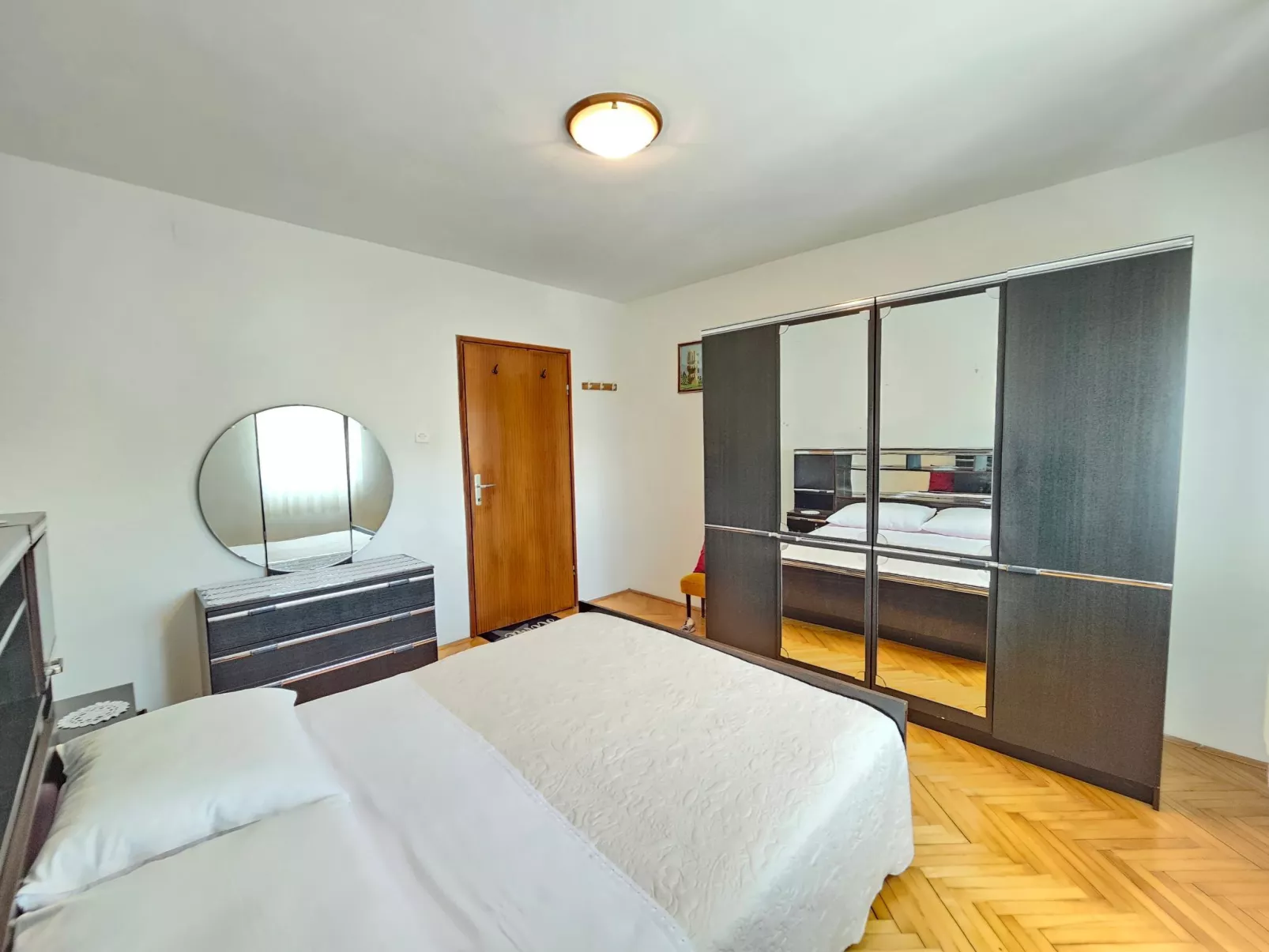 Wohnung für 6 Personen mit Terrasse-Image-tags.info