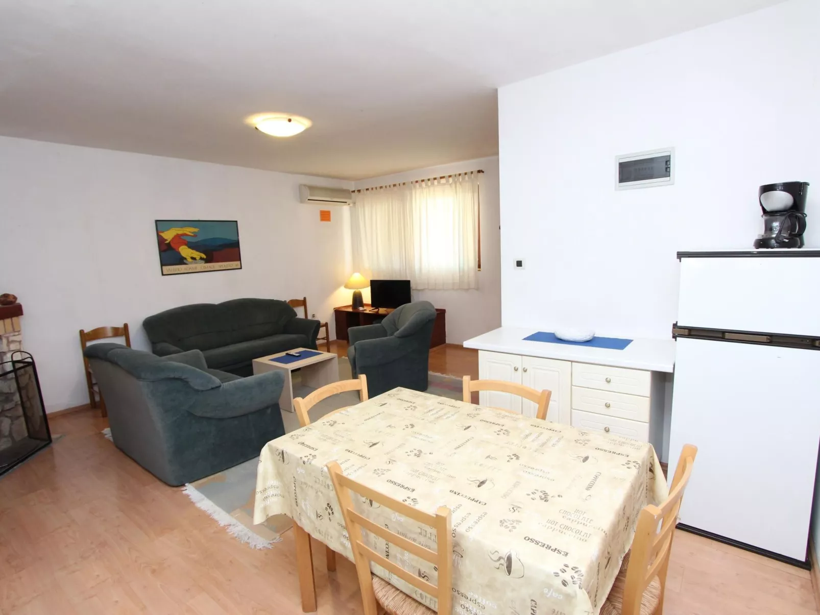 Nette Ferienwohnung in Rovinj mit Offenem Kamin-Binnen