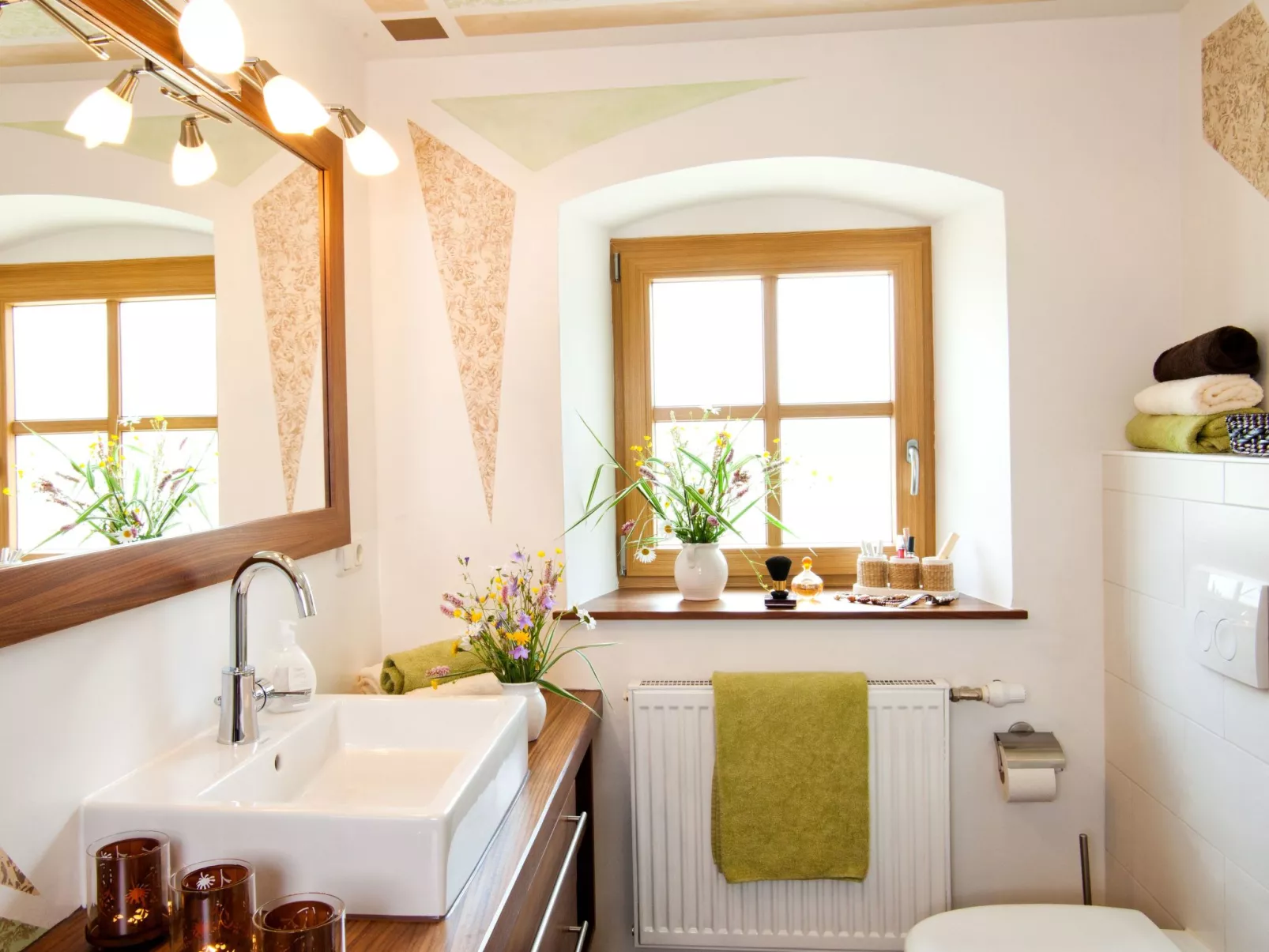 Landhaus mit Sonnenterrasse und Garten-Binnen