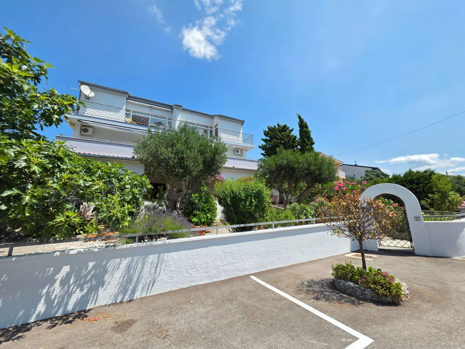 Wohnung für 4 Personen mit Meerblick-Buiten