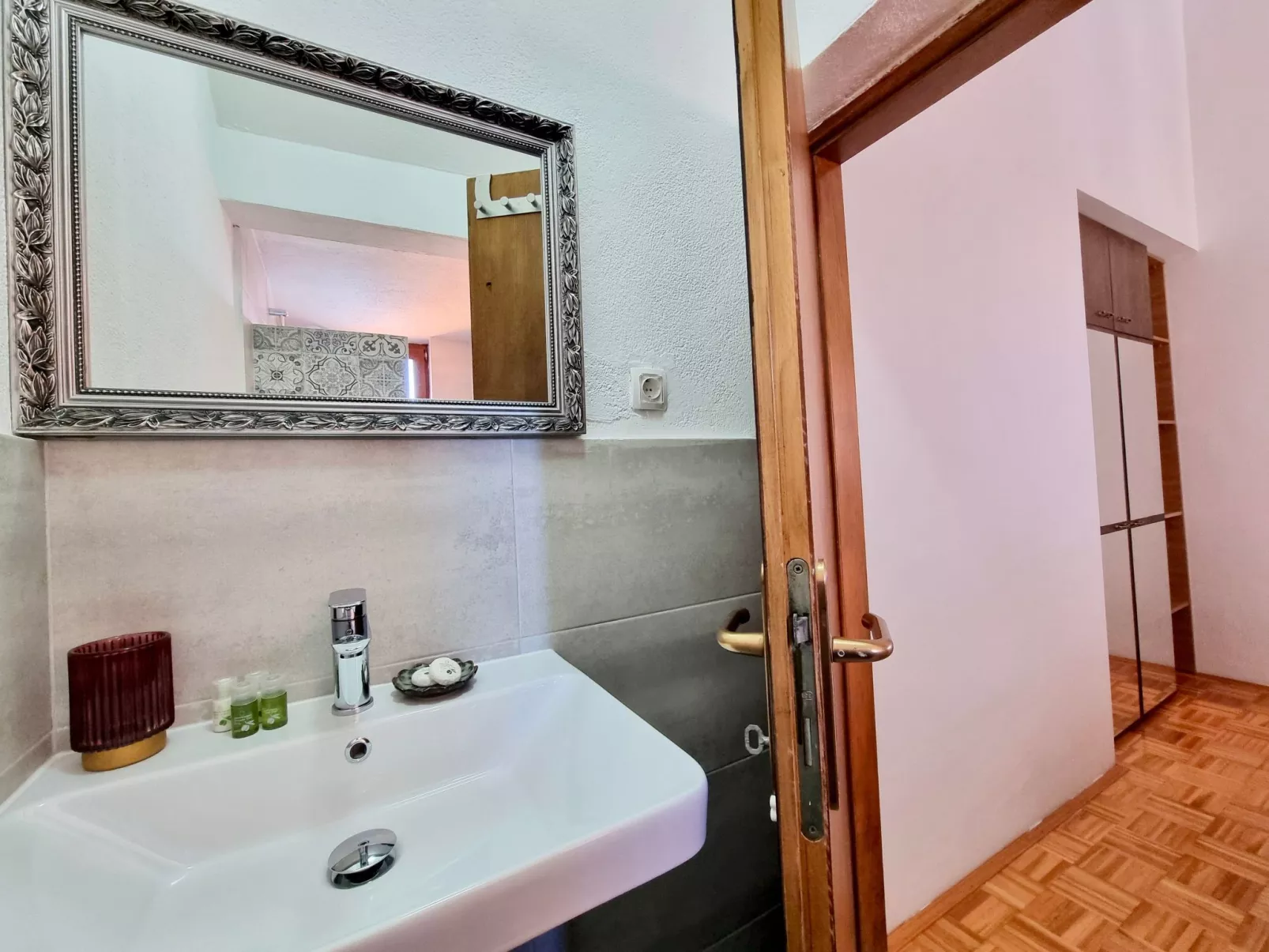 Charmante Wohnung A4 - Villa Ana-Binnen