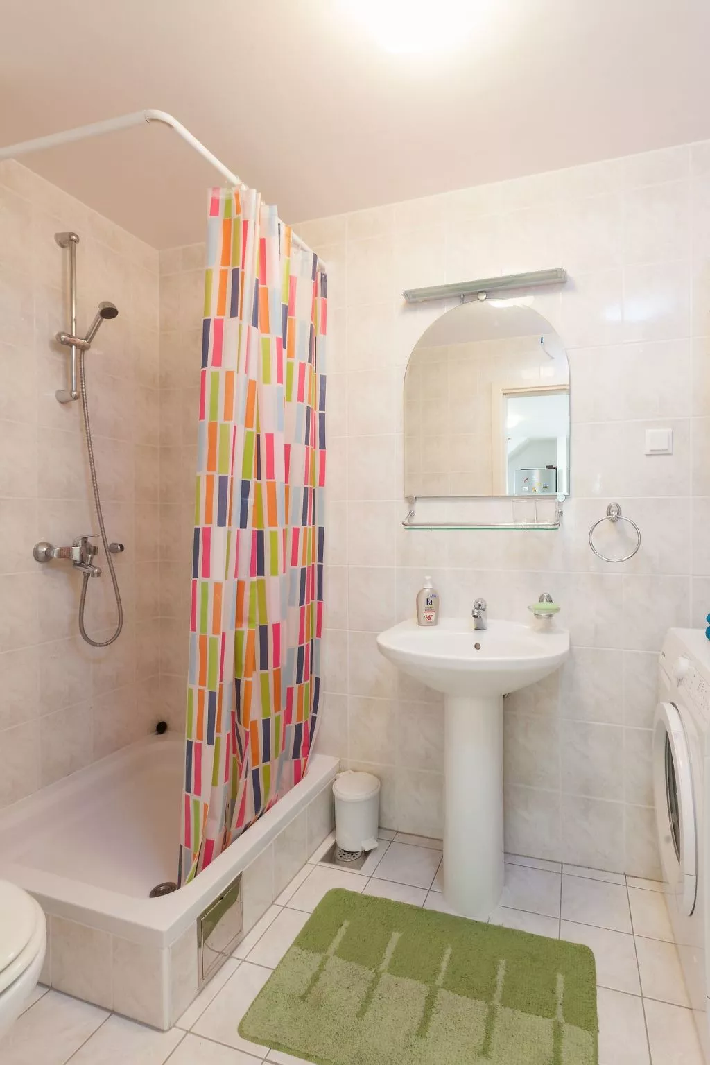 Wohnung mit Blick auf das Wasser-Binnen