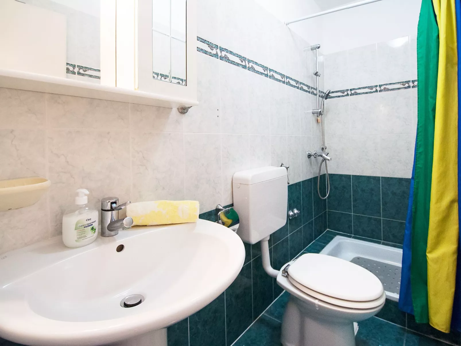 "Liana" mit Balkon-Binnen