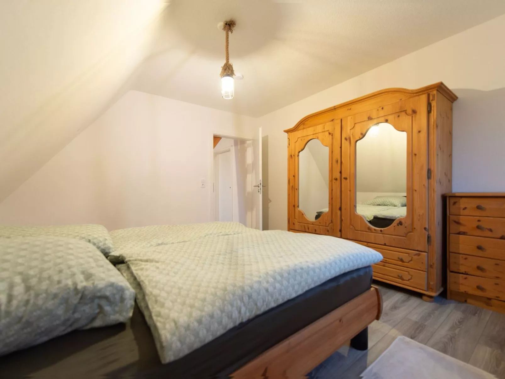 Das Familienreich-Binnen