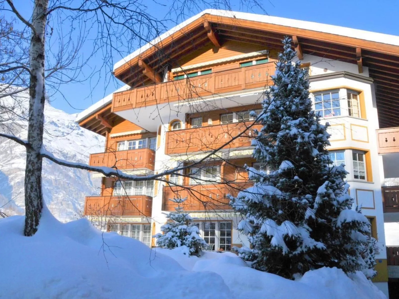 Studio mit traumhaftem Blick auf das Matterhorn-Image-tags.info