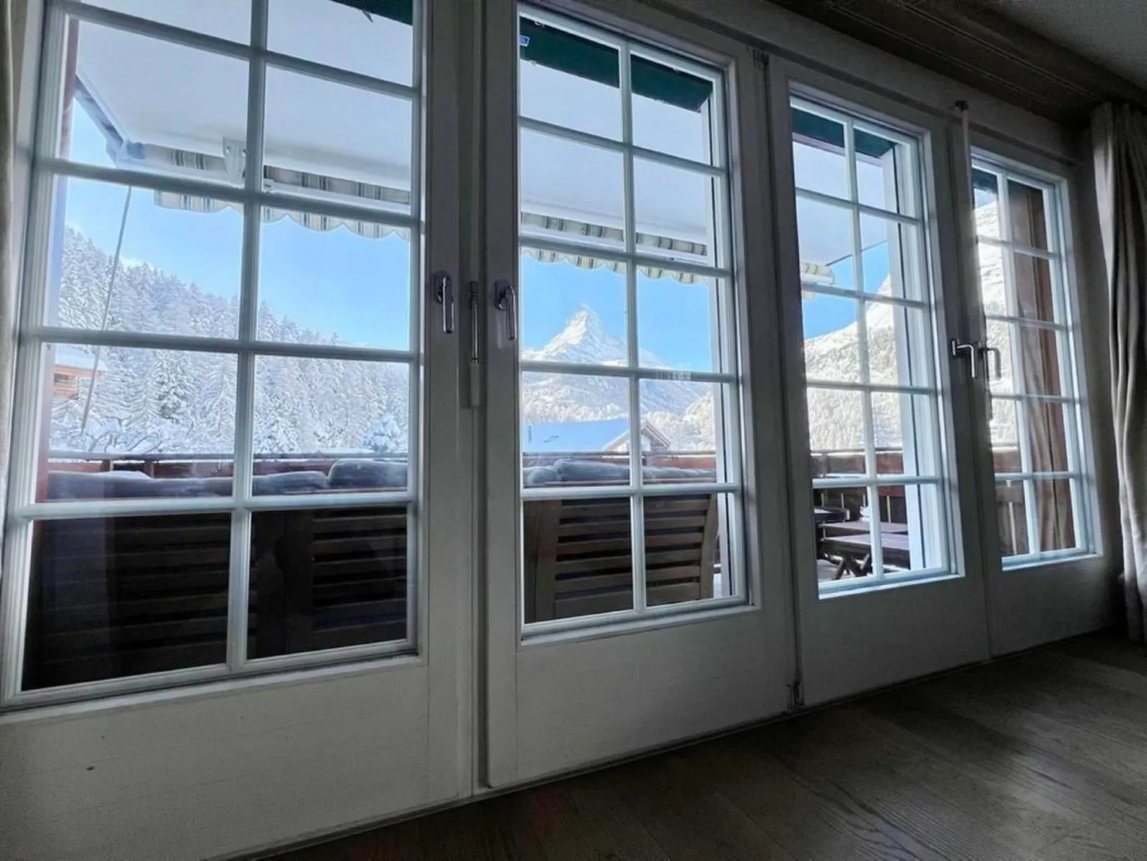 Apartment mit fantastischem Blick aufs Matterhor-Image-tags.info